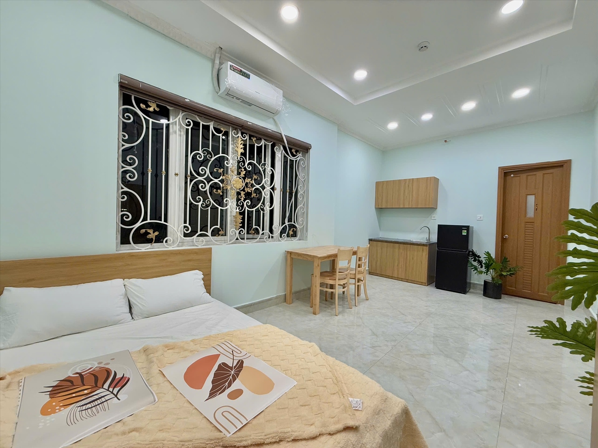 Phòng trọ CD House Hồng Lạc - Tân Bình - Phòng (*)
