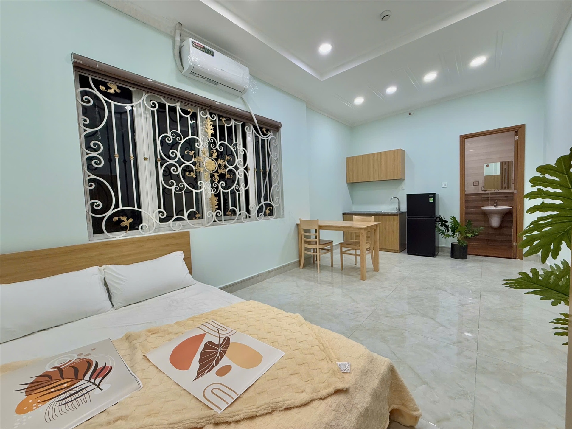 Phòng trọ CD House Hồng Lạc - Tân Bình - Phòng (*)
