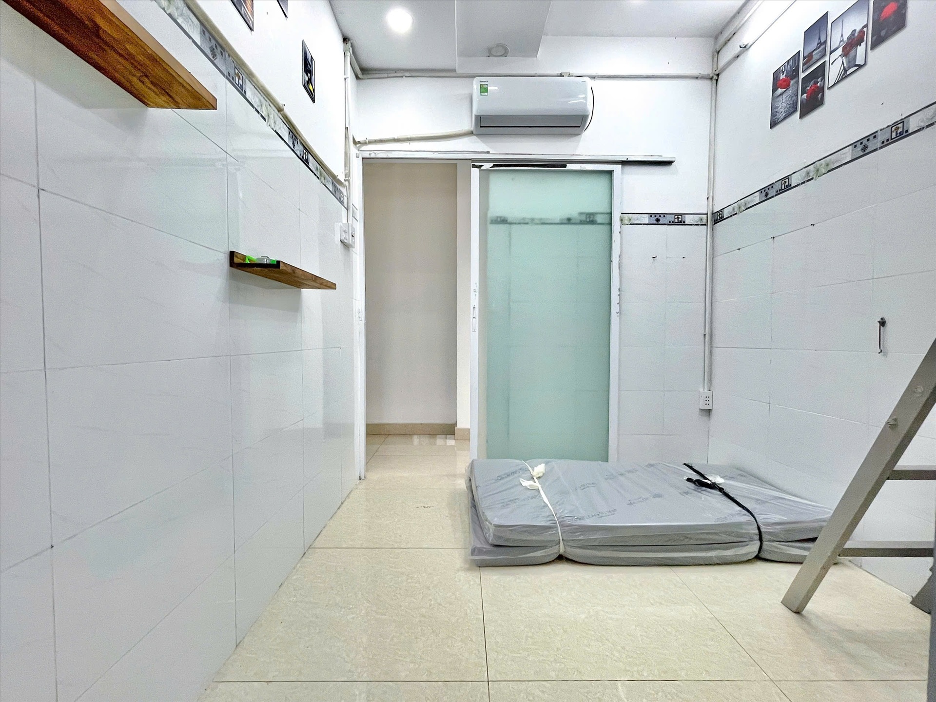 Phòng trọ Duplex 25m2 tại AT House Hà Huy Giáp - Quận 12 - Phòng khách