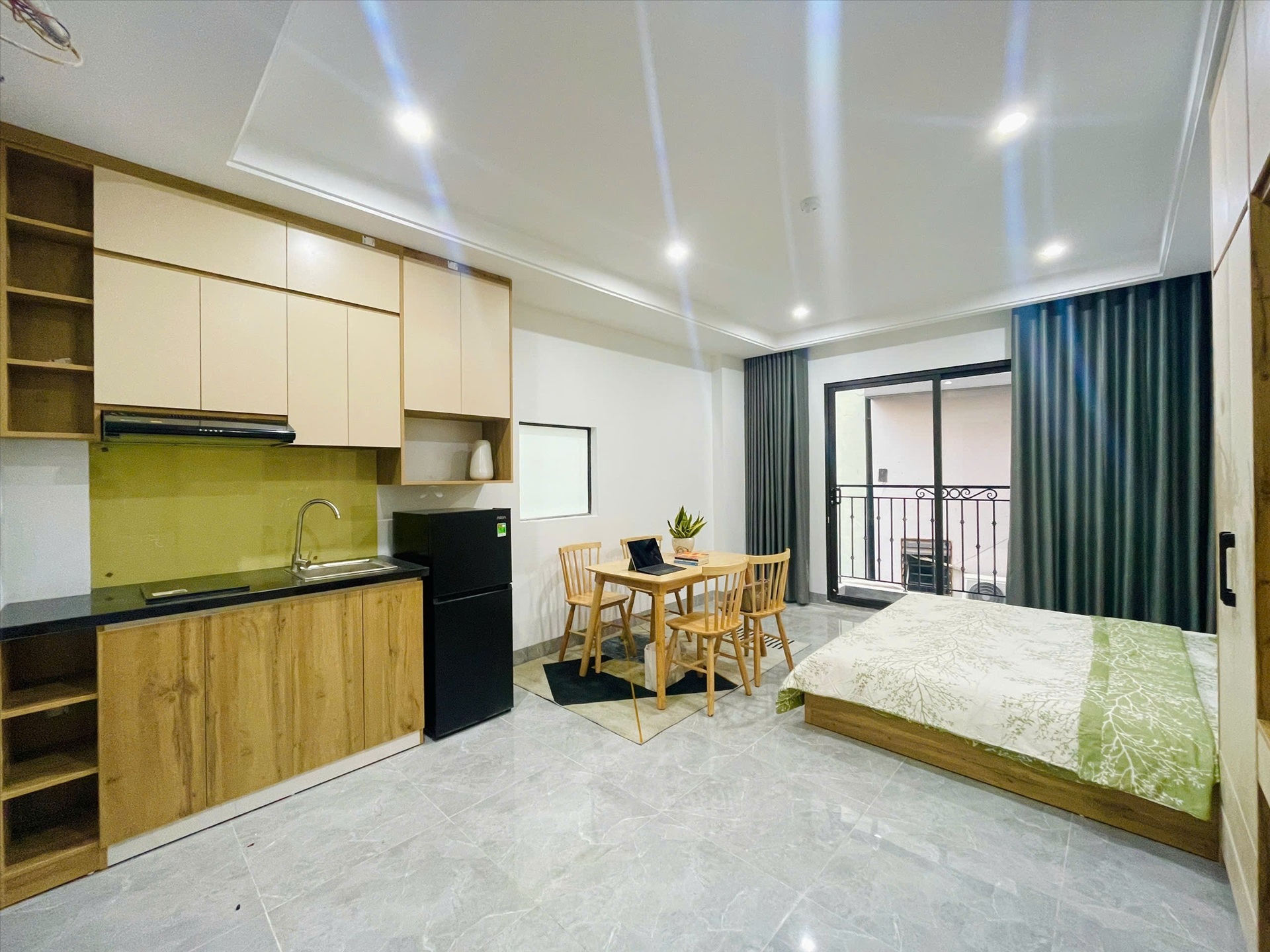 Phòng trọ KC Land Trung Kính - Cầu Giấy - Phòng (*)