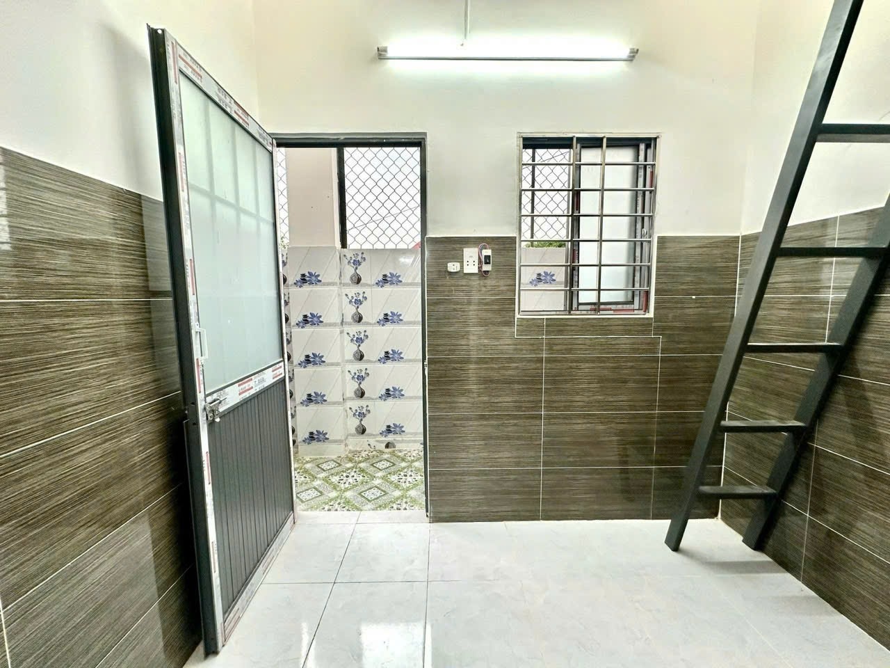 Phòng trọ BT Home Quốc lộ 1A - Quận 12 - Phòng (*)