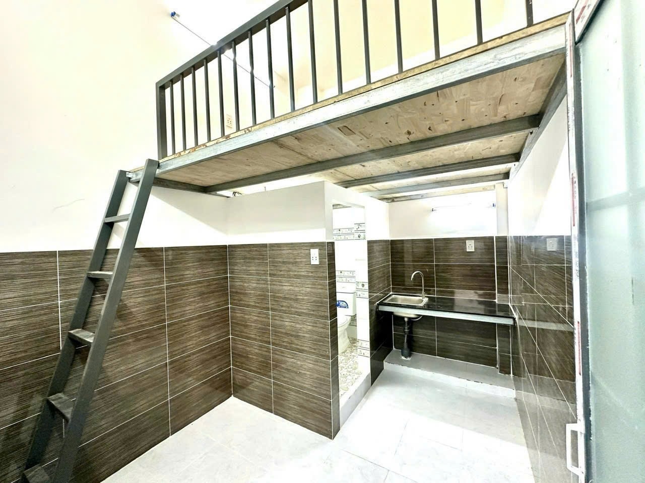 Phòng trọ BT Home Quốc lộ 1A - Quận 12 - Phòng (*)