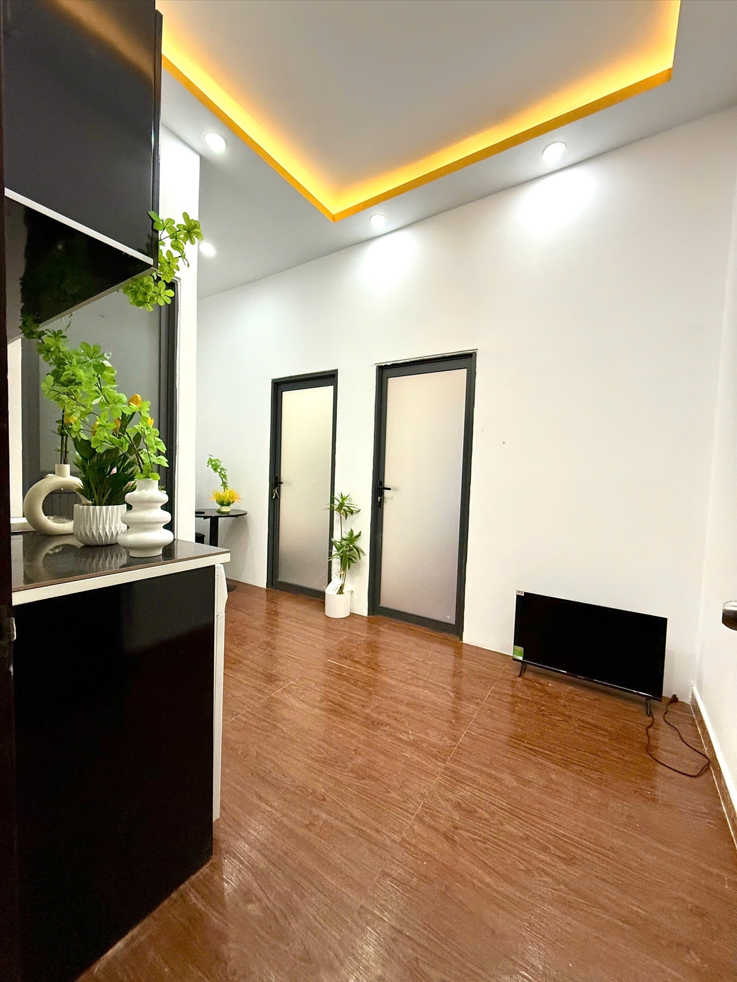 Phòng trọ LA Home Chử Đồng Tử - Tân Bình