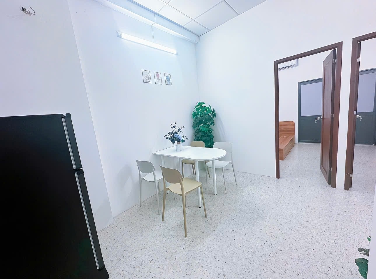 Phòng trọ 2 Phòng ngủ 50m2 tại VNHouse Lam Sơn - Tân Bình - Phòng bếp