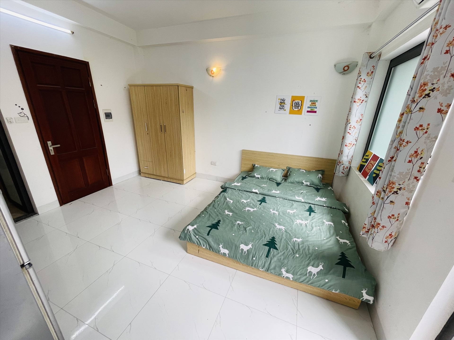 Phòng trọ Airstay Hồ Ba Mẫu - Đống Đa - Phòng (*)