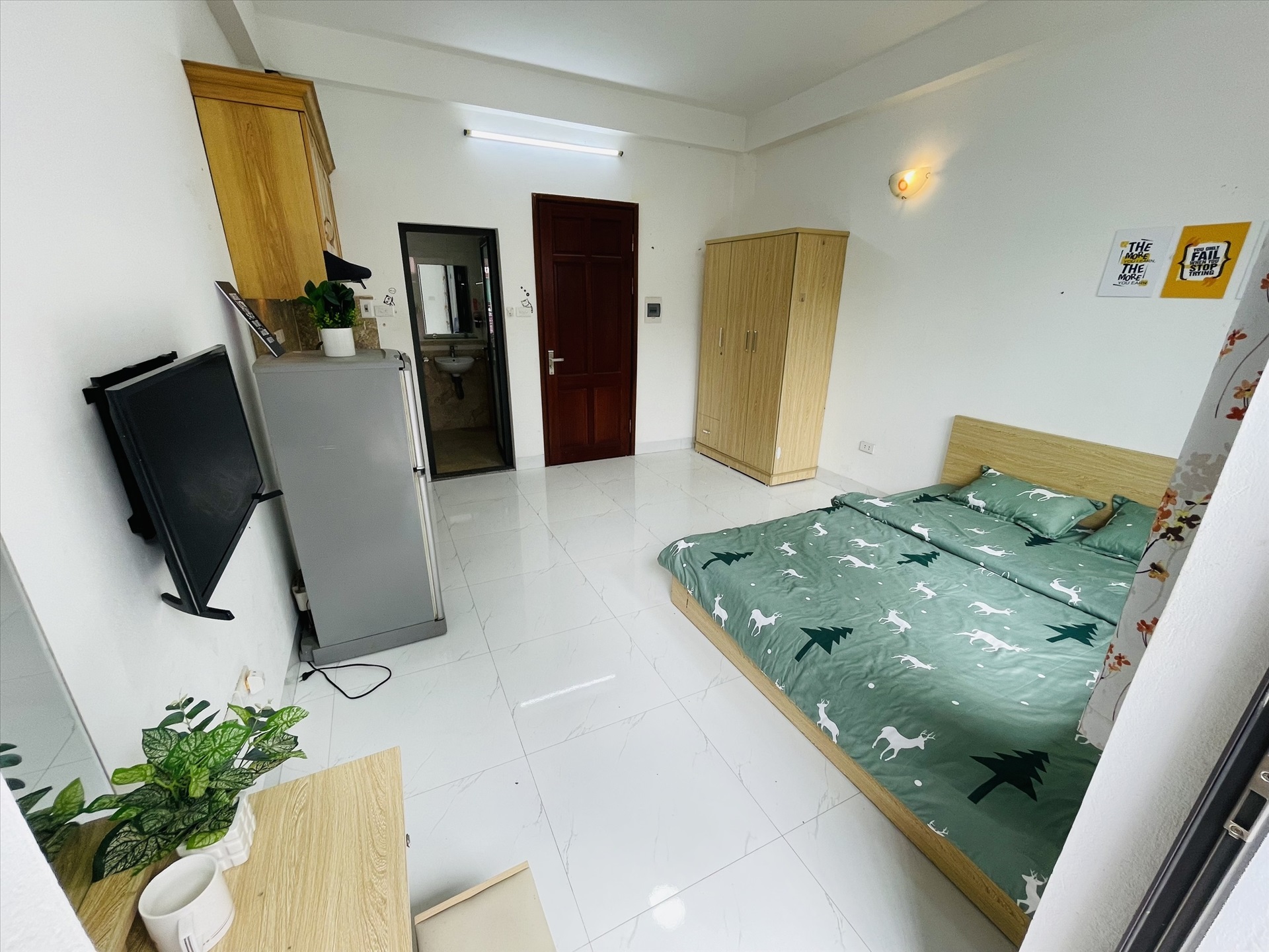 Phòng trọ Airstay Hồ Ba Mẫu - Đống Đa - Phòng (*)