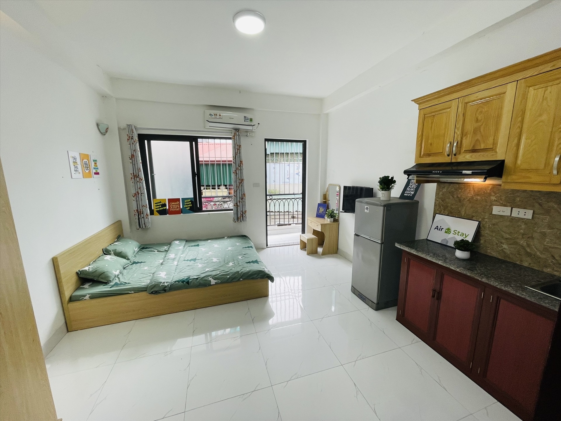 Phòng trọ Airstay Hồ Ba Mẫu - Đống Đa - Phòng (*)