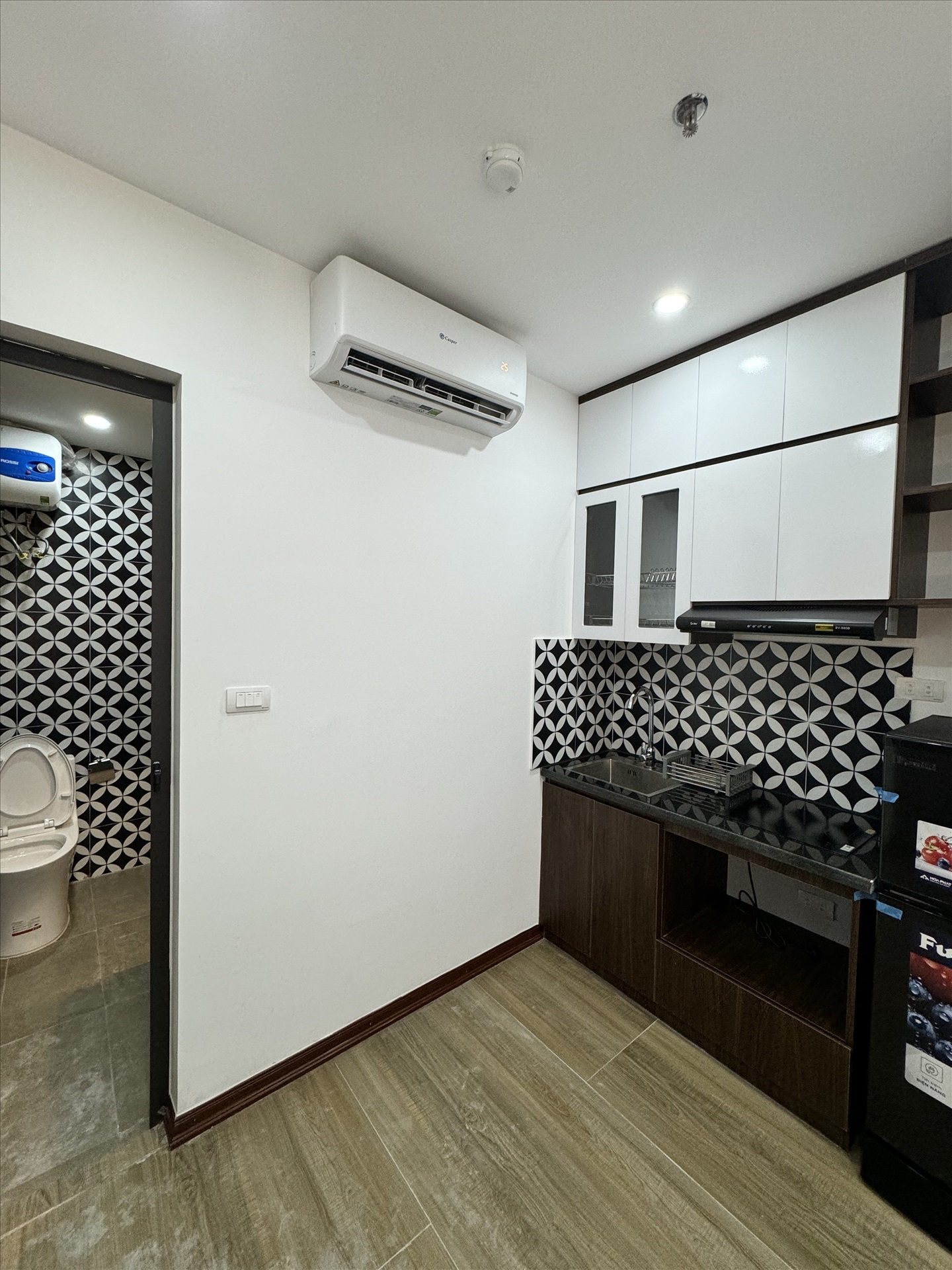 Phòng trọ Studio 20m2 tại HY Home 1 Lạc Long Quân - Tây Hồ - Phòng ngủ