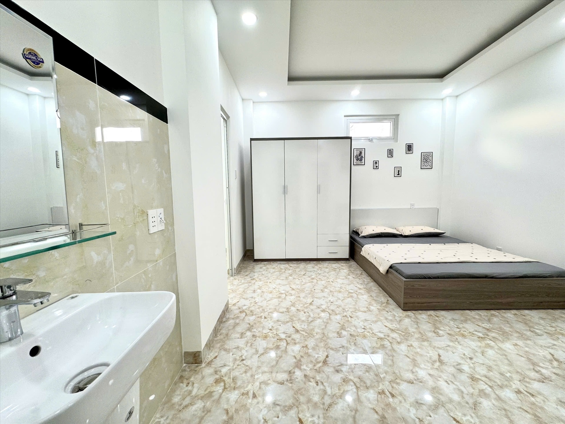 Phòng trọ CT Home Nguyễn Tất Thành - Quận 4 - Phòng (*)