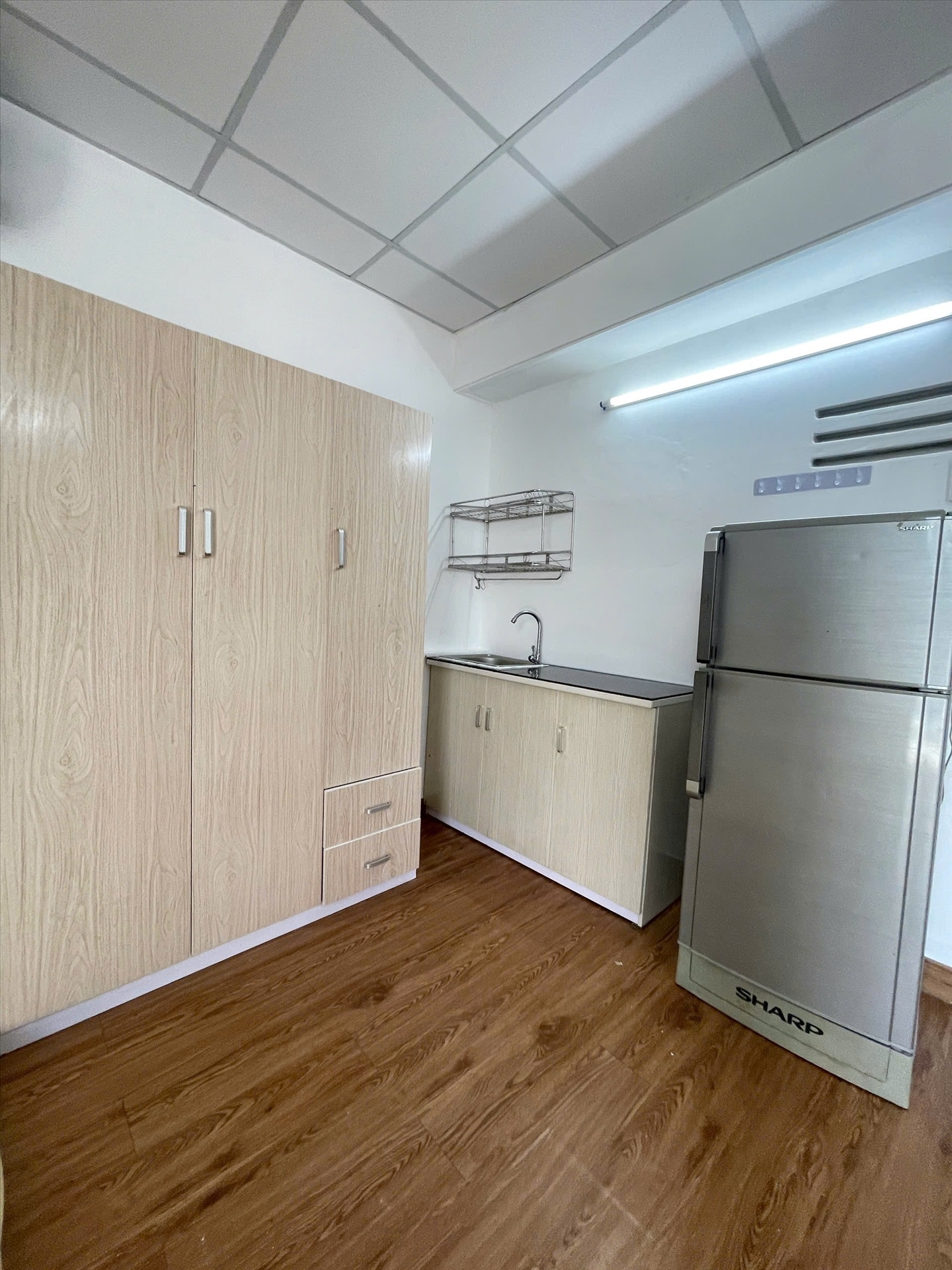 Phòng trọ TN House Cửu Long - Tân Bình