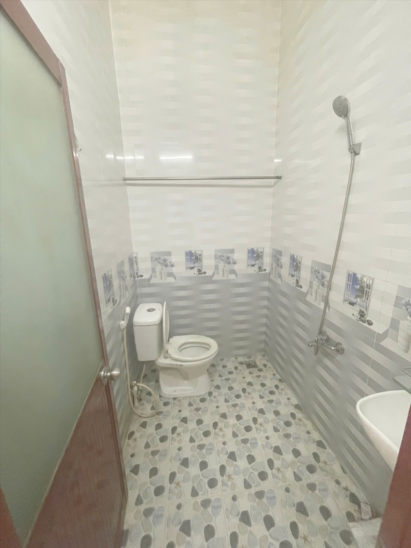 Phòng trọ Studio 25m2 tại Ronald Home Chiến Lược - Bình Tân - Phòng tắm