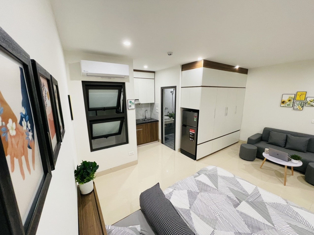 Phòng trọ Studio 25m2 tại Airstay Vũ Ngọc Phan - Đống Đa - Phòng ngủ