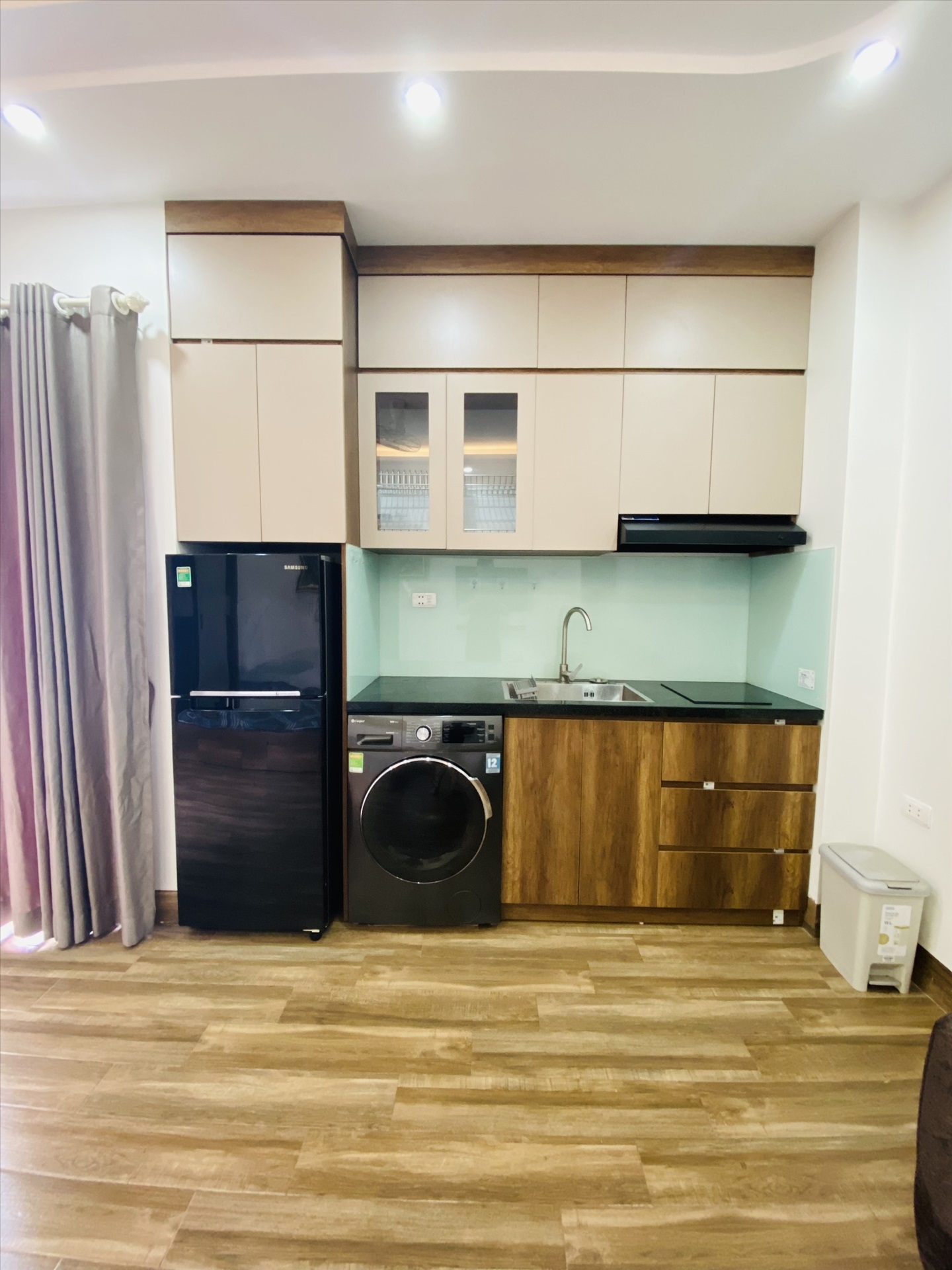 Phòng trọ Studio 28m2 tại Airstay Cự Lộc - Thanh Xuân - Phòng bếp