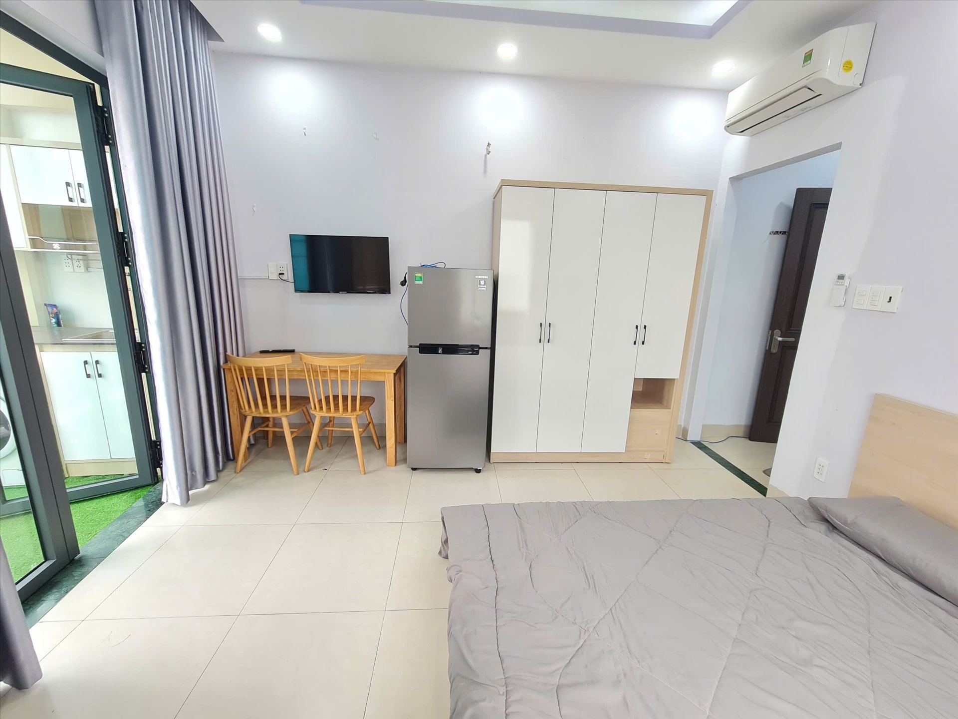 Phòng trọ Hannah House Nguyễn Xí - Bình Thạnh - Phòng (*)