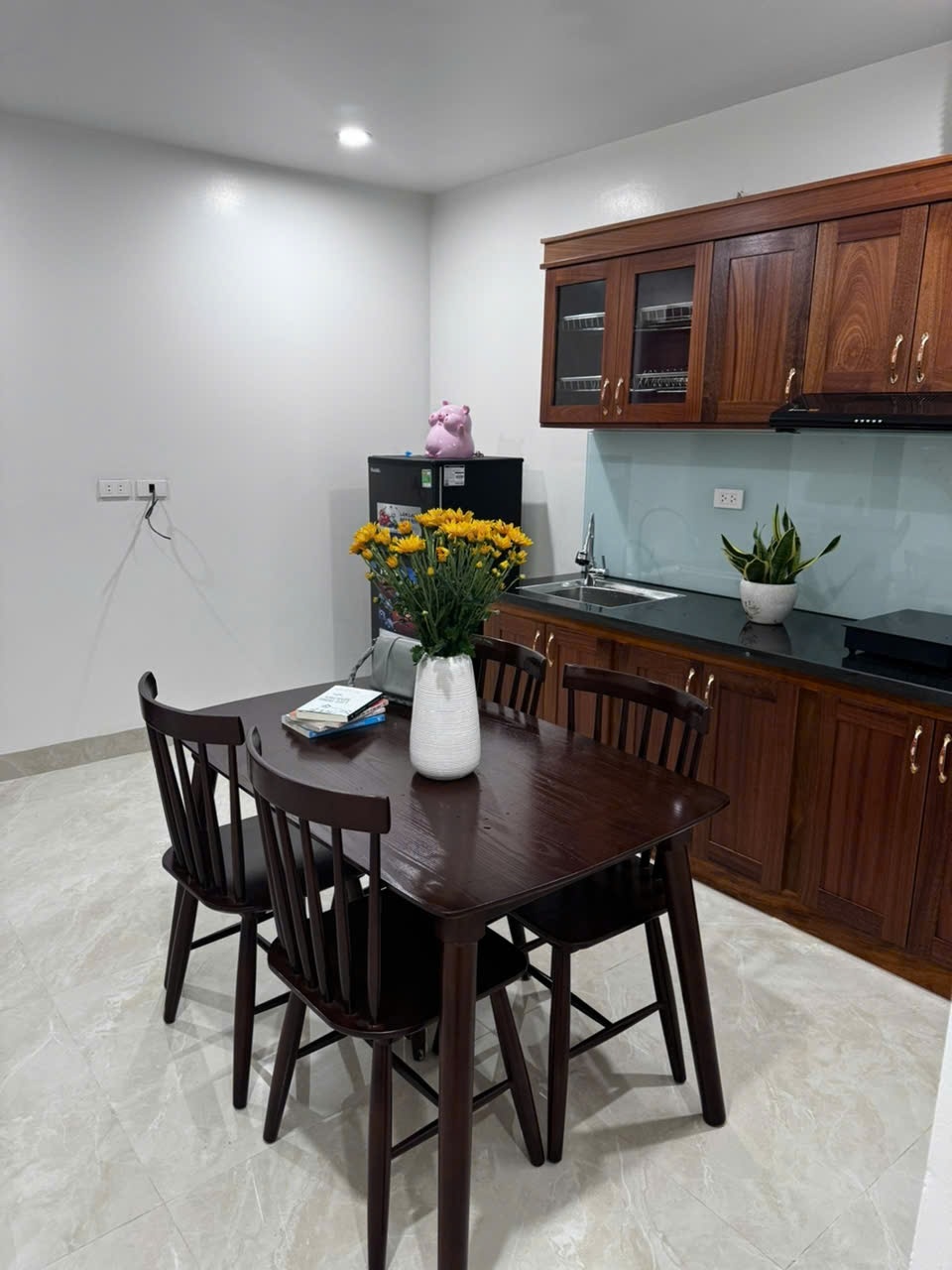 Phòng trọ 1 Phòng ngủ 45m2 tại KC Land Trần Duy Hưng - Cầu Giấy - Phòng bếp