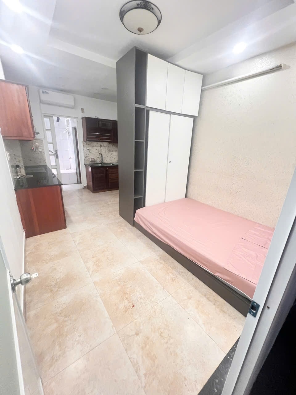 Phòng trọ NH Room Đường 3/2 - Quận 10 - Phòng (*)