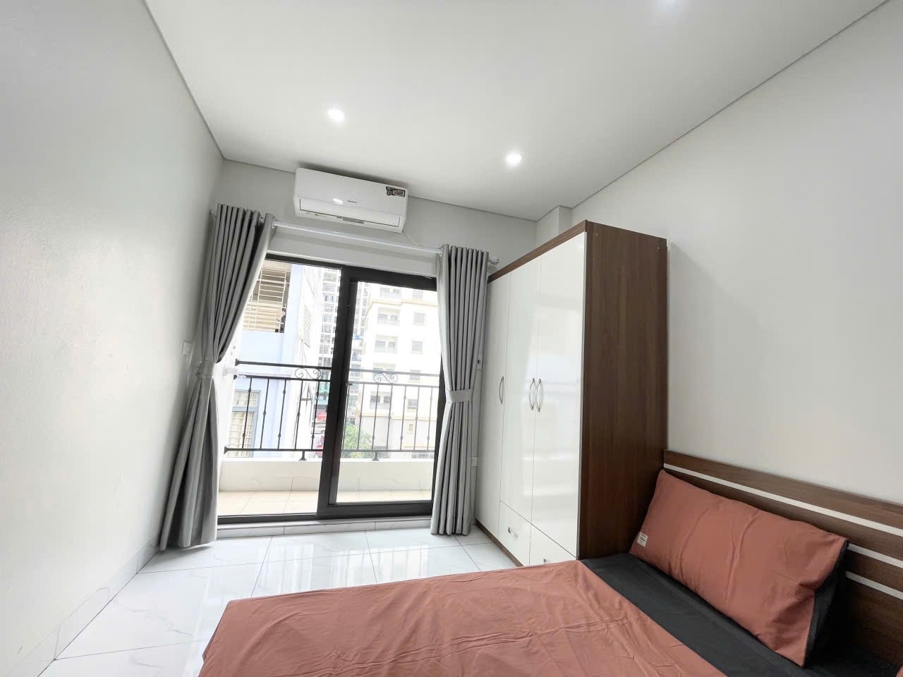 Phòng trọ LVT Home Hoàng Đạo Thành - Thanh Xuân - Phòng (*)