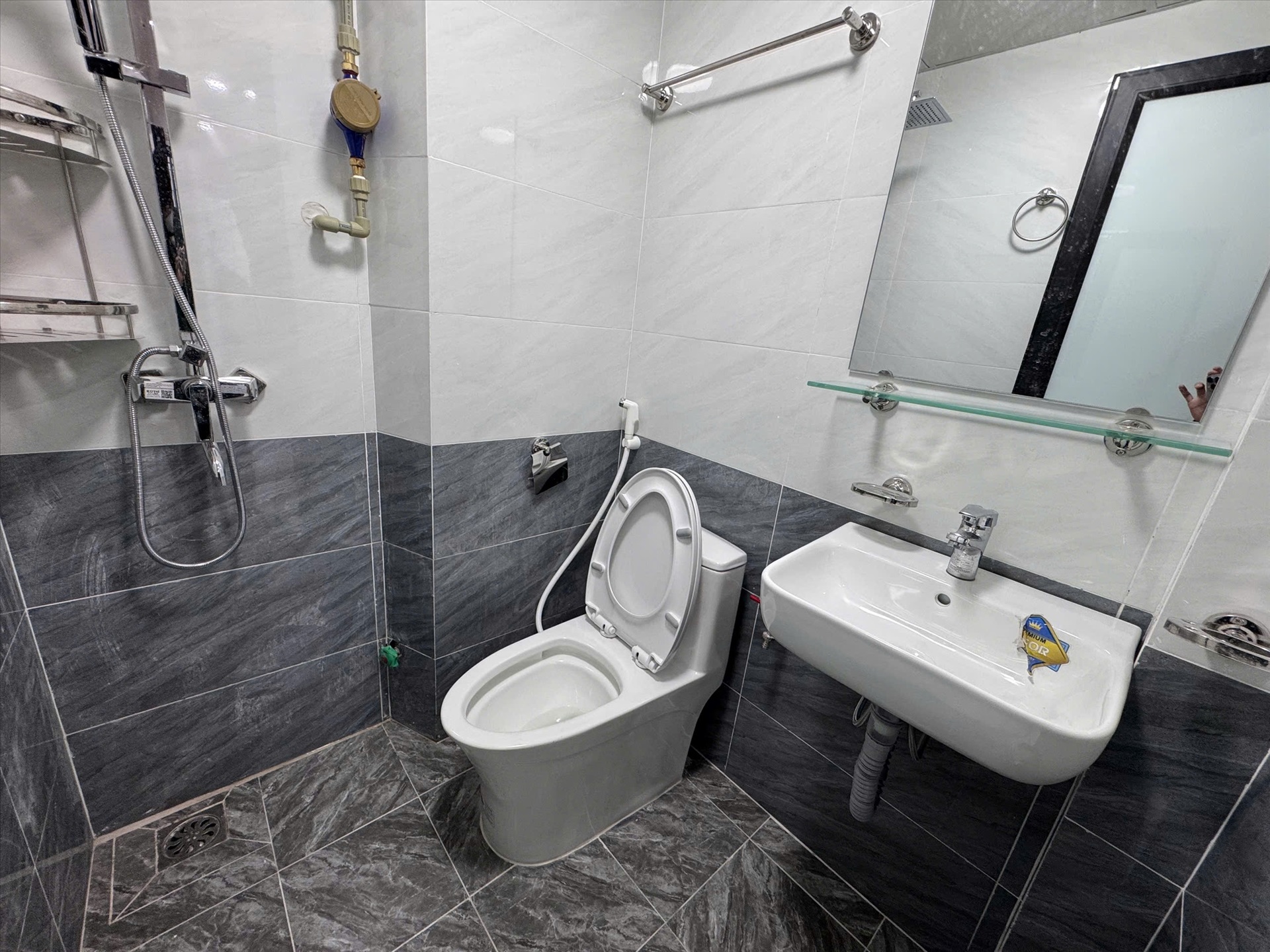Phòng trọ Studio 25m2 tại 4PS Housing 1 Pháo Đài Láng - Đống Đa - Phòng tắm