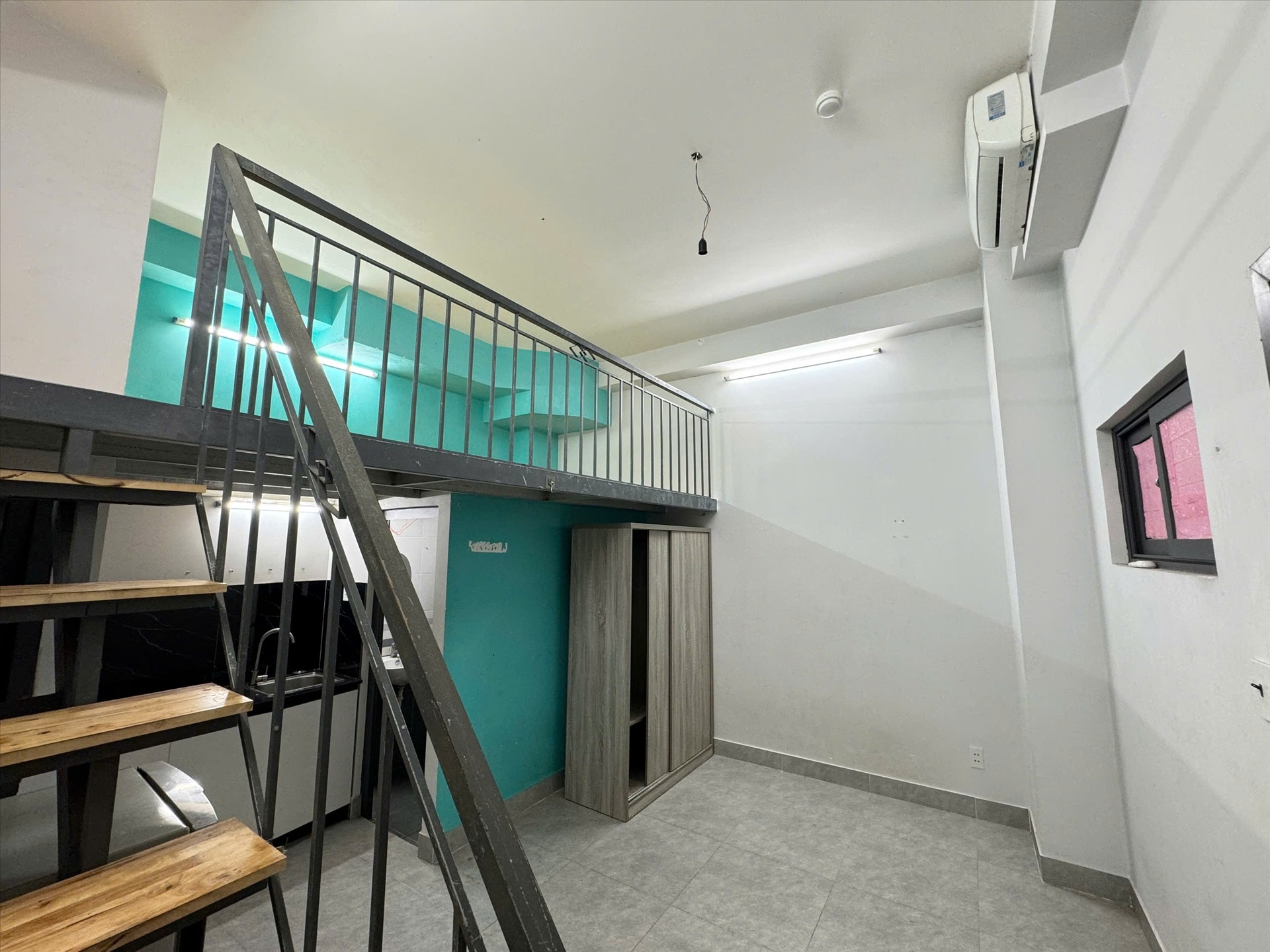 Phòng trọ Duplex 25m2 tại ACHome Tân Hương - Tân Phú - Phòng khách