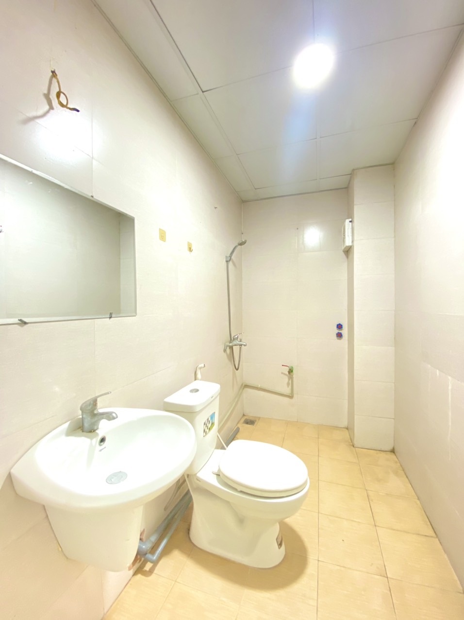 Phòng trọ Studio 30m2 tại 4PS Housing Nguyễn Khuyến - Hà Đông - Phòng tắm