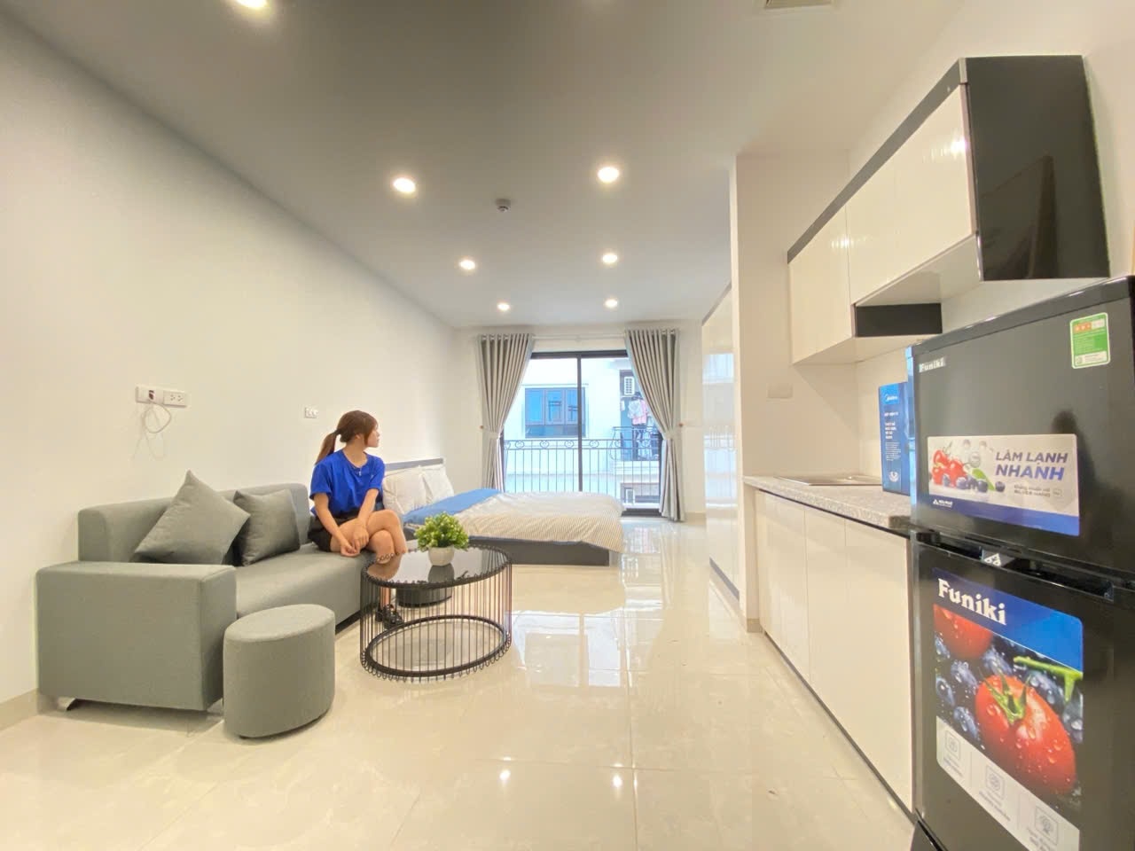 Phòng trọ Studio 28m2 tại 4PS Housing 2 Lạc Long Quân - Tây Hồ - Phòng khách