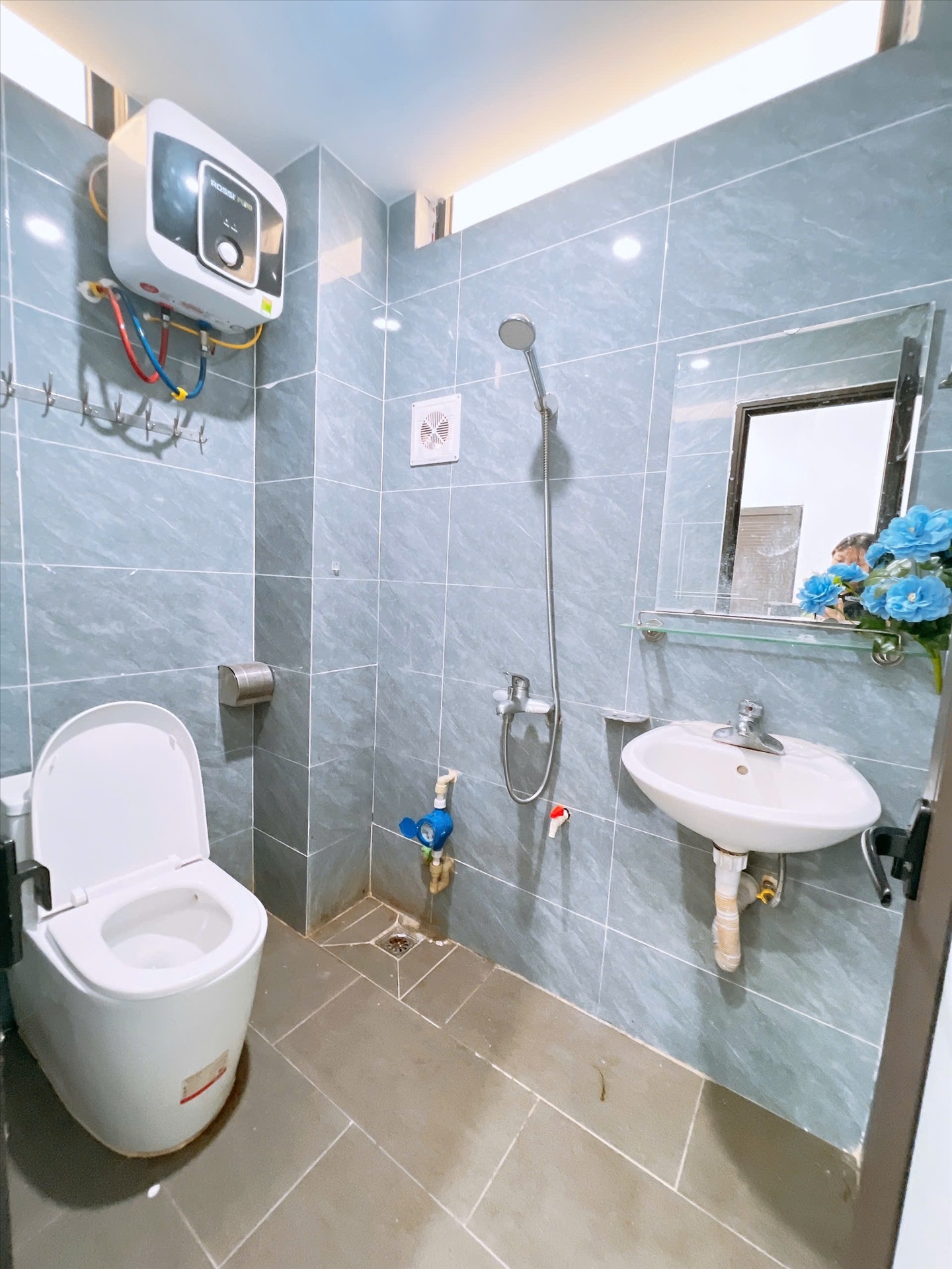 Phòng trọ 1 Phòng ngủ 27m2 tại Happyhomes Khương Trung - Thanh Xuân - Phòng tắm