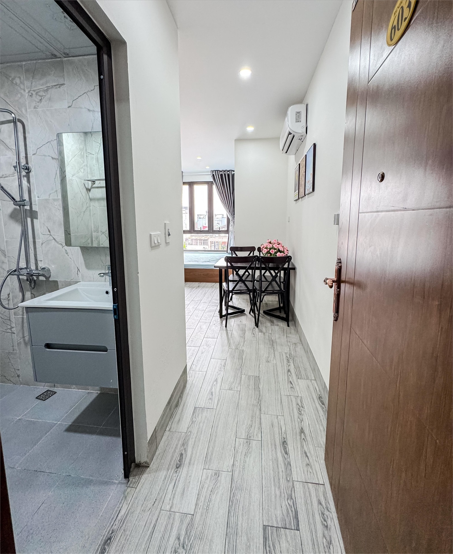 Phòng trọ RenHouse An Dương Vương 2 - Tây Hồ - Phòng (*)