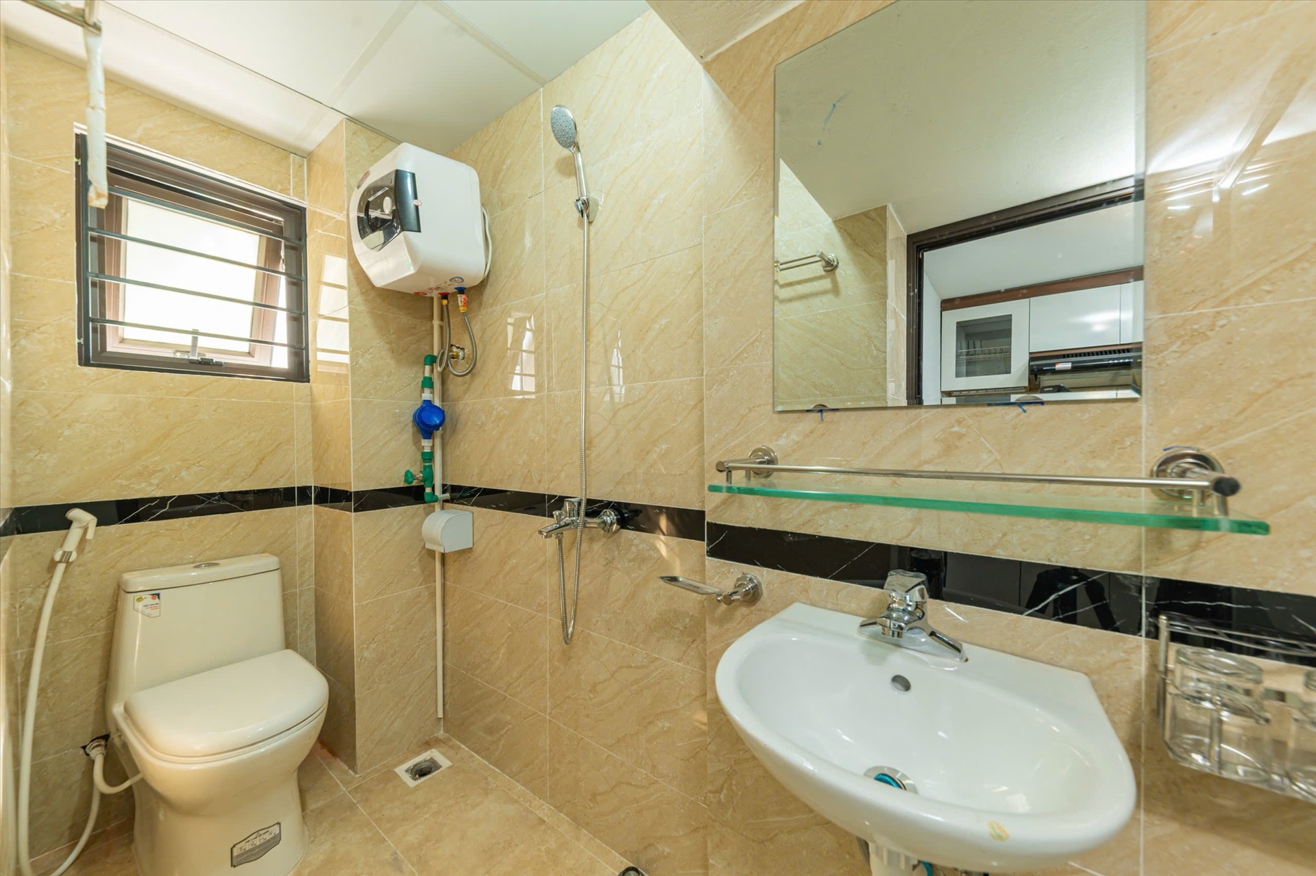 Phòng trọ Duplex 27m2 tại VVH House Phú Đô - Nam Từ Liêm - Phòng tắm