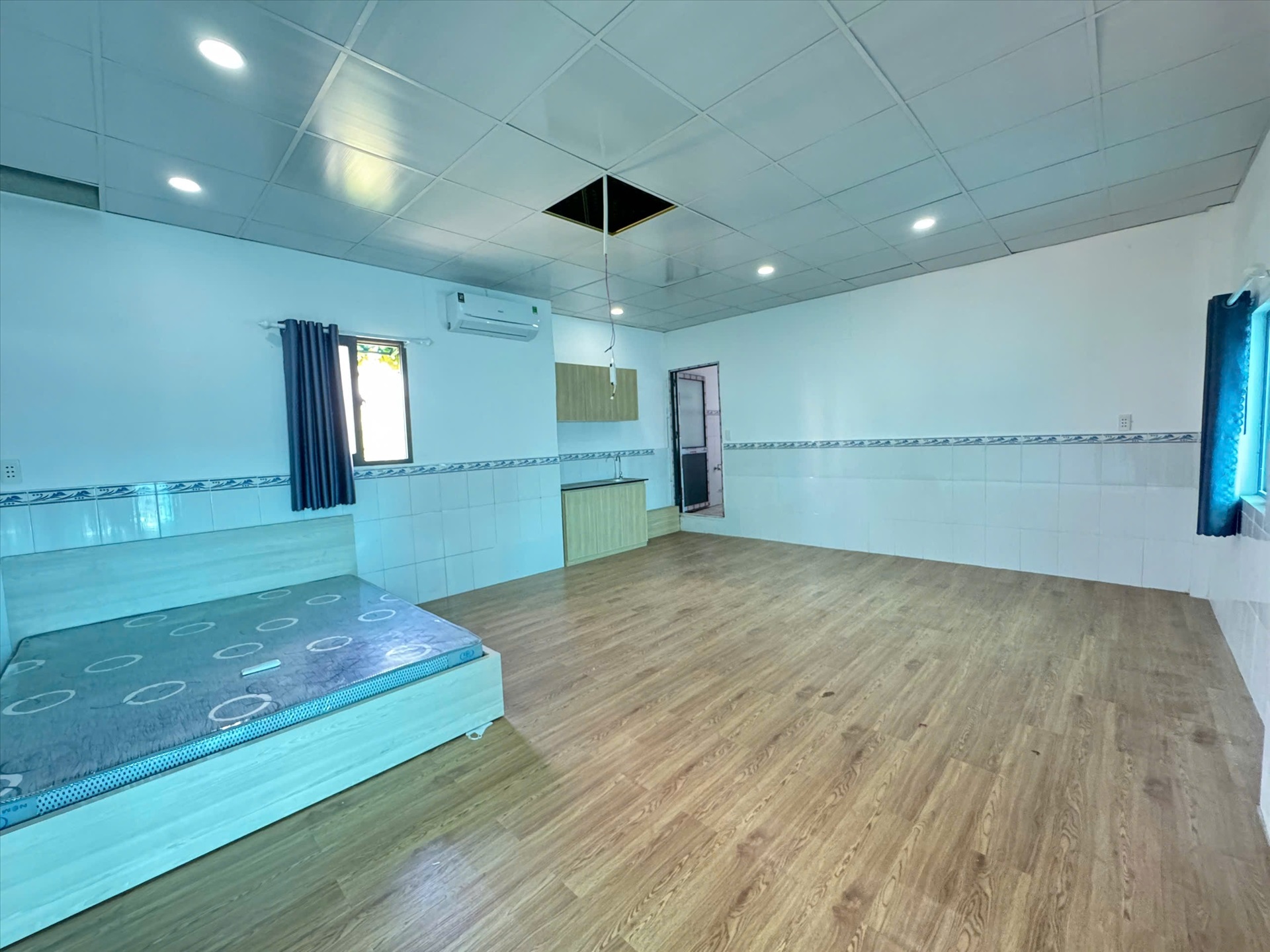 Phòng trọ NTL House Bình Qưới - Bình Thạnh - Phòng (*)