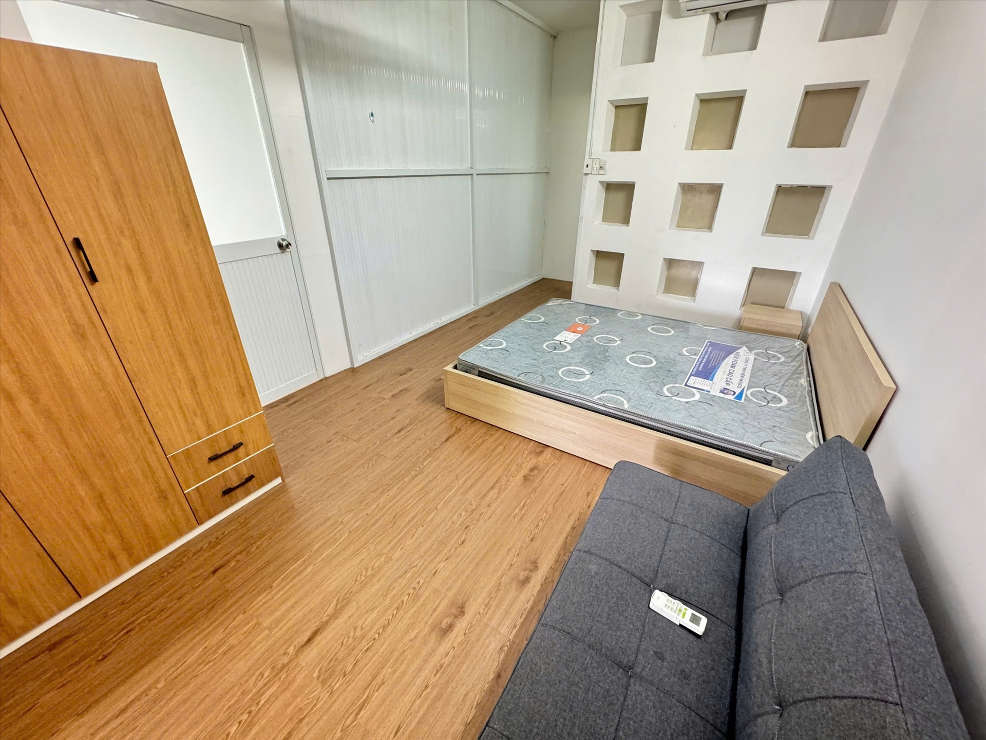 Phòng trọ NTL Home Bùi Đình Túy - Bình Thạnh - Phòng (*)