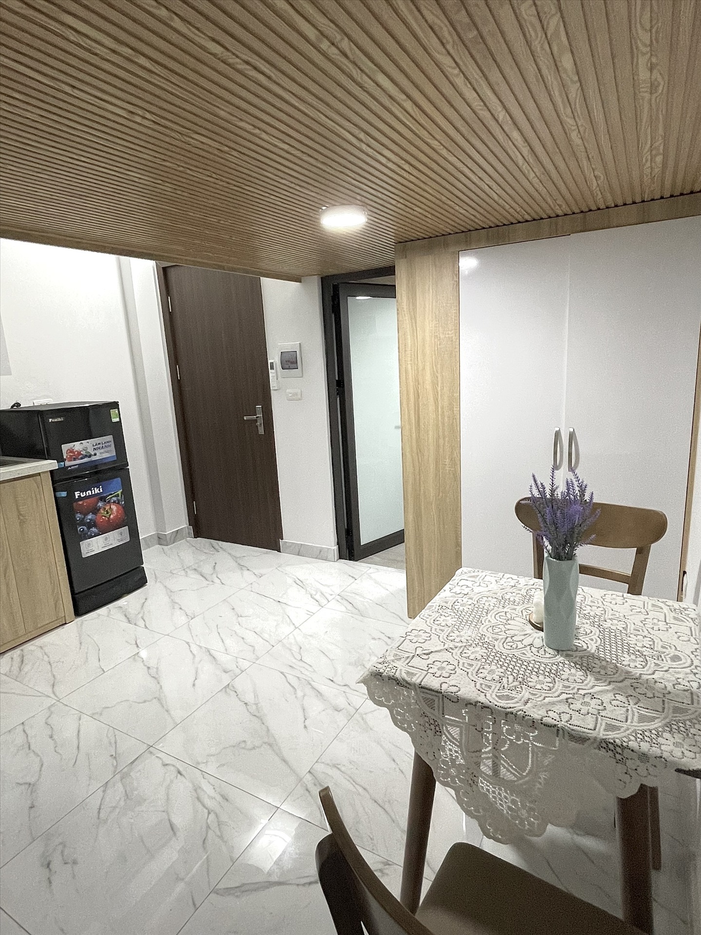 Phòng trọ Duplex 25m2 tại Funhome Đại Từ - Hoàng Mai - Phòng khách