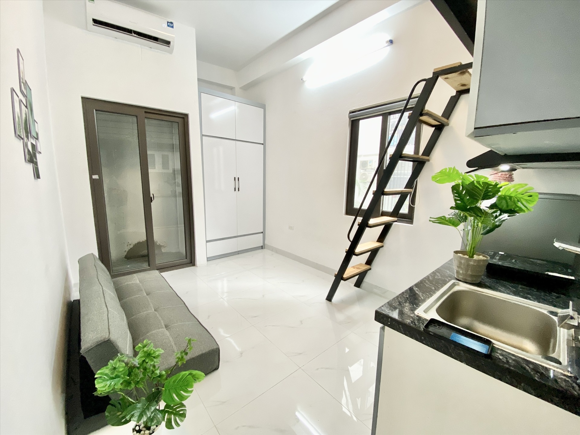 Phòng trọ Duplex 25m2 tại Funhome Giải Phóng - Hoàng Mai - Phòng khách