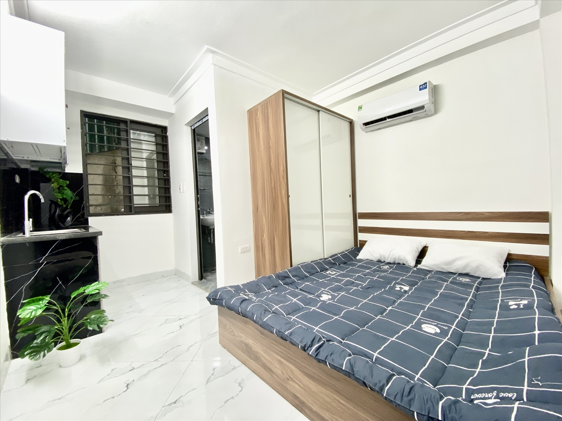 Phòng trọ Studio 25m2 tại Funhome B Lĩnh Nam - Hoàng Mai - Phòng ngủ