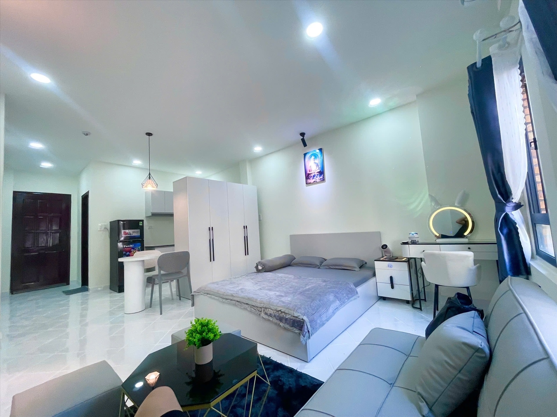 Phòng trọ New House Rentals Bế Văn Đàn - Tân Bình - Phòng (*)