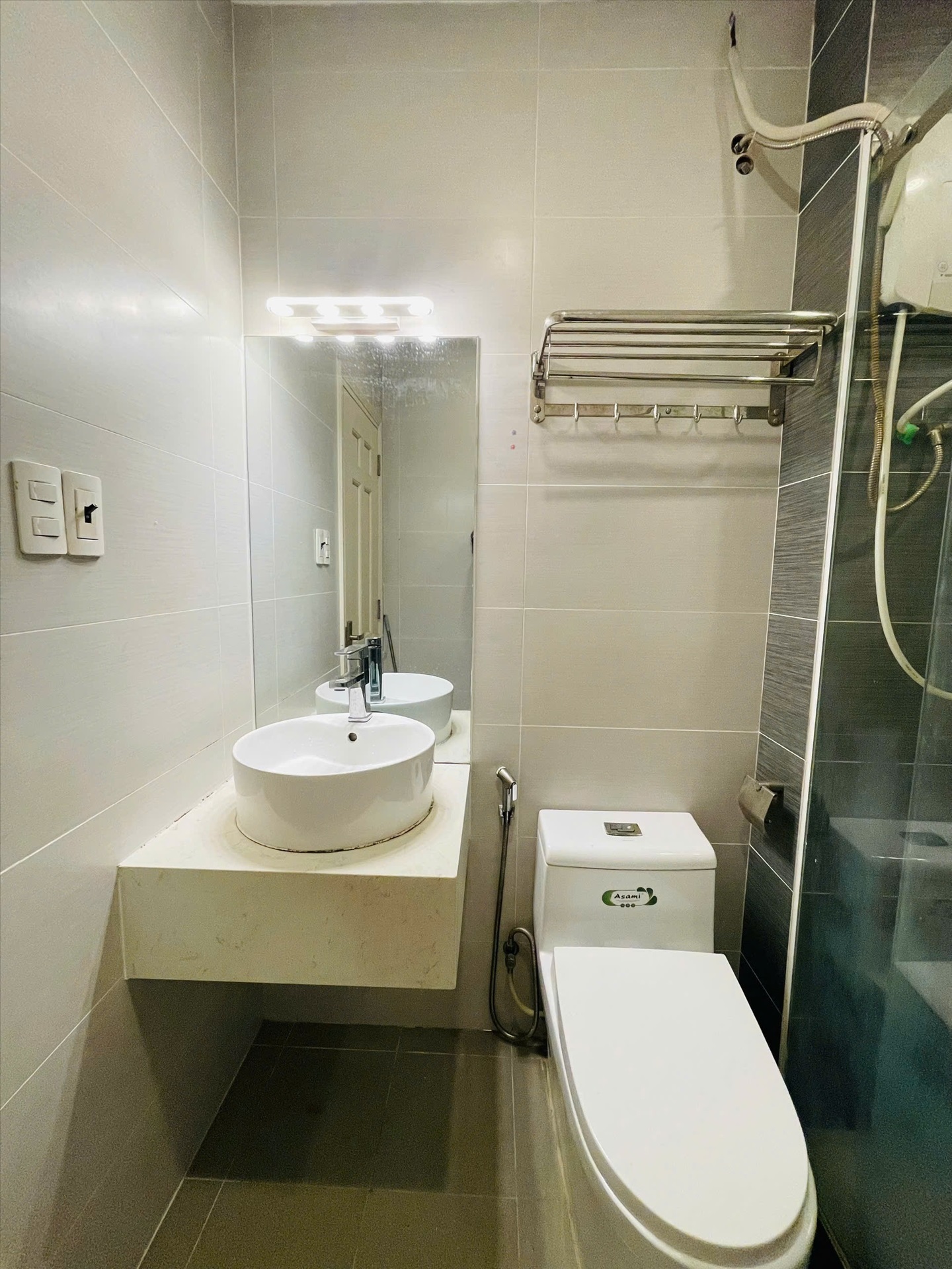 Phòng trọ Studio 25m2 tại NH Home Thành Thái - Quận 10 - Phòng tắm