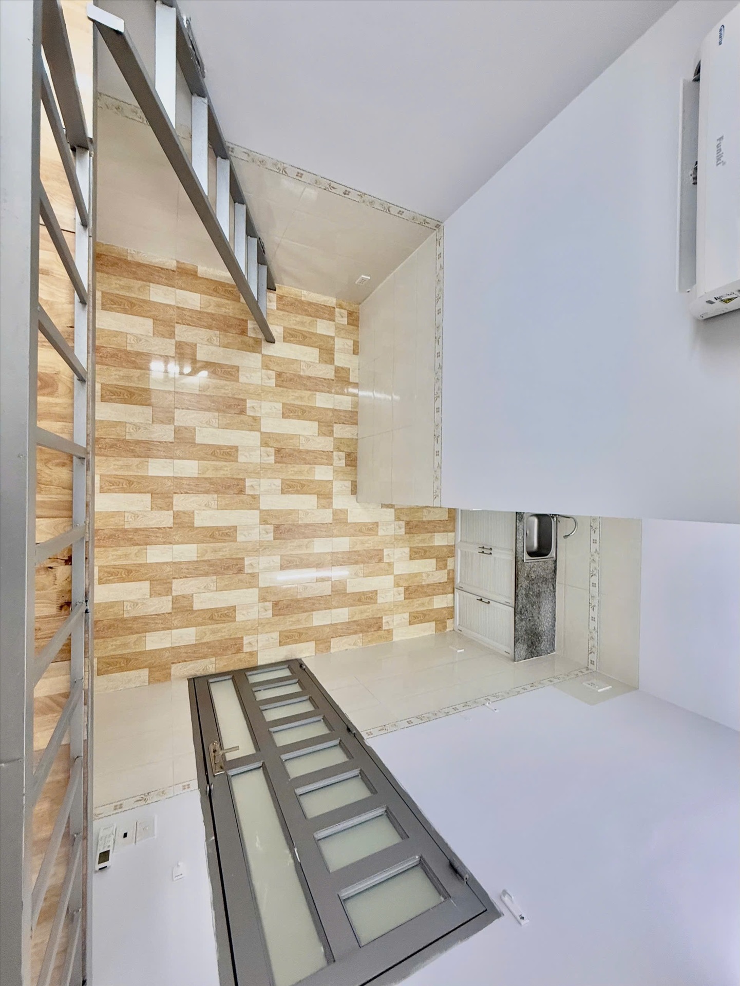 Phòng trọ Duplex 25m2 tại TT House Bạch Đằng - Tân Bình - Phòng bếp