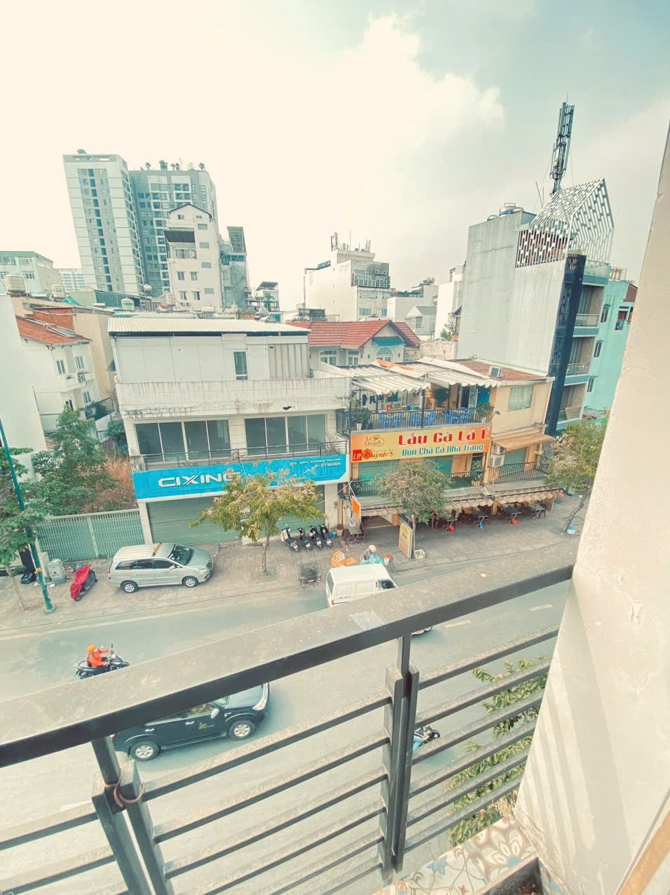 Phòng trọ Studio 30m2 tại AT House Yên Thế - Tân Bình - Ban công