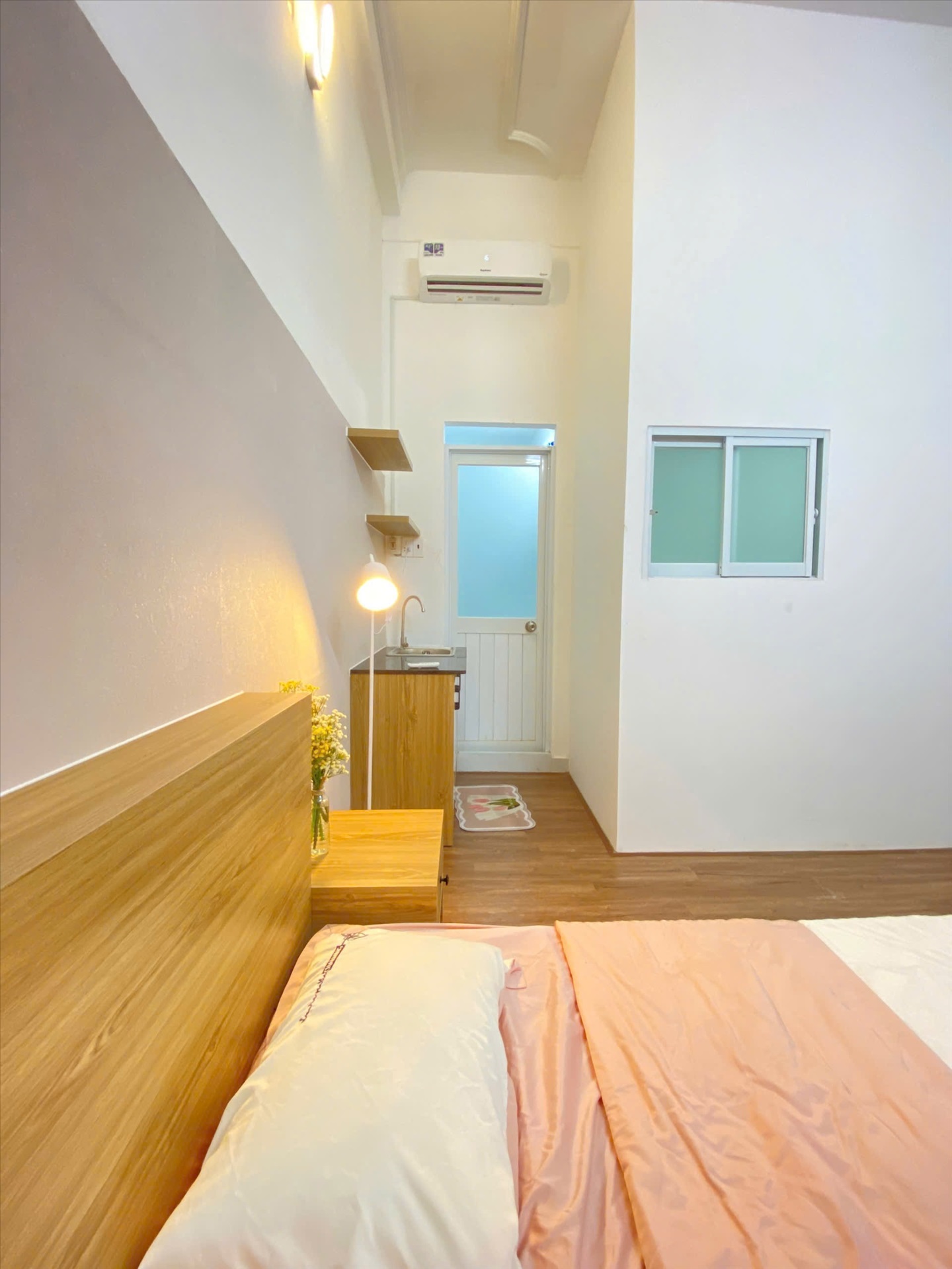 Phòng trọ Studio 30m2 tại TT House Hoàng Văn Thụ - Tân Bình - Phòng ngủ