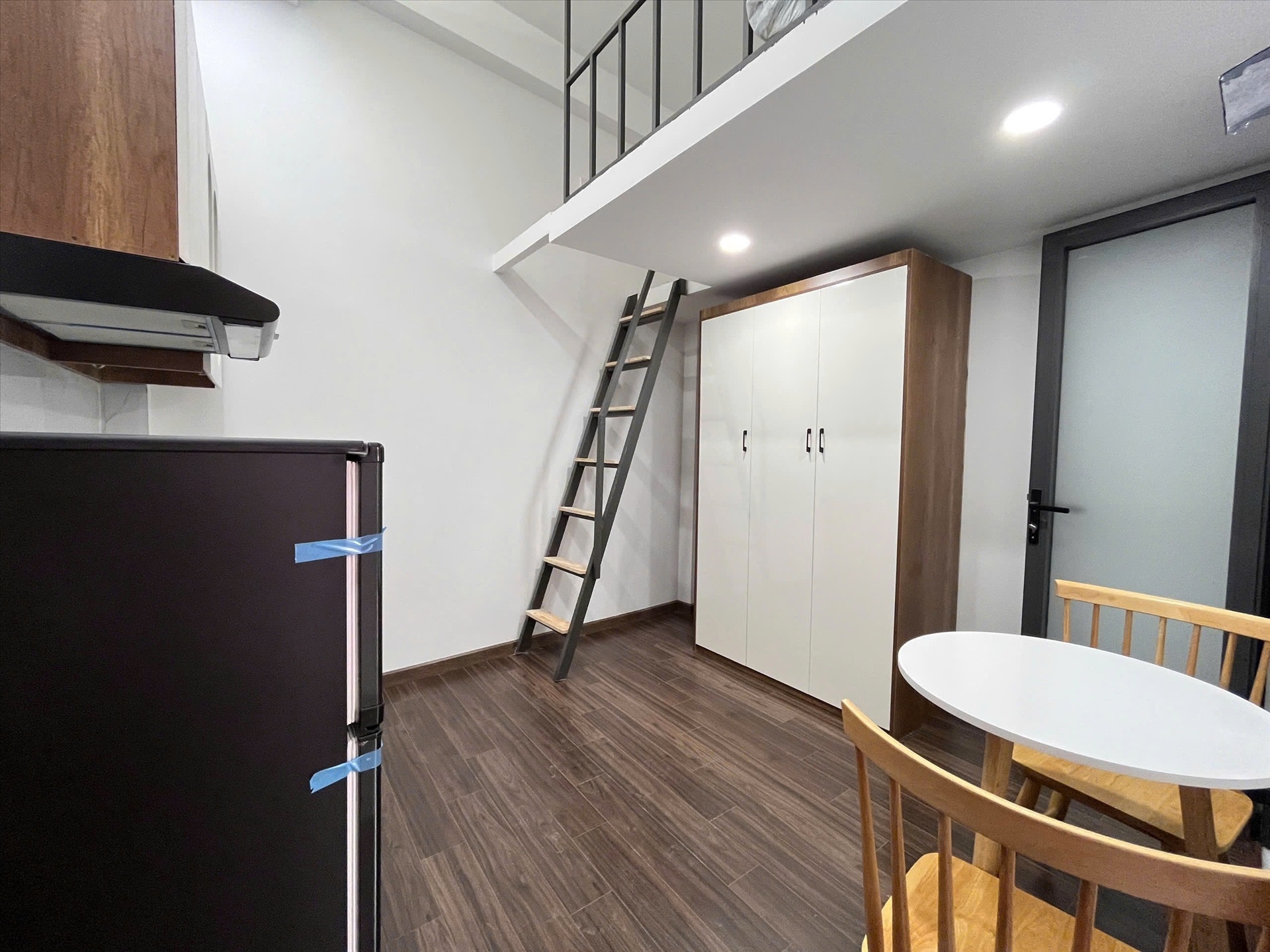 Phòng trọ Duplex 25m2 tại Redhomes Hiệp Nhất - Tân Bình - Phòng ngủ