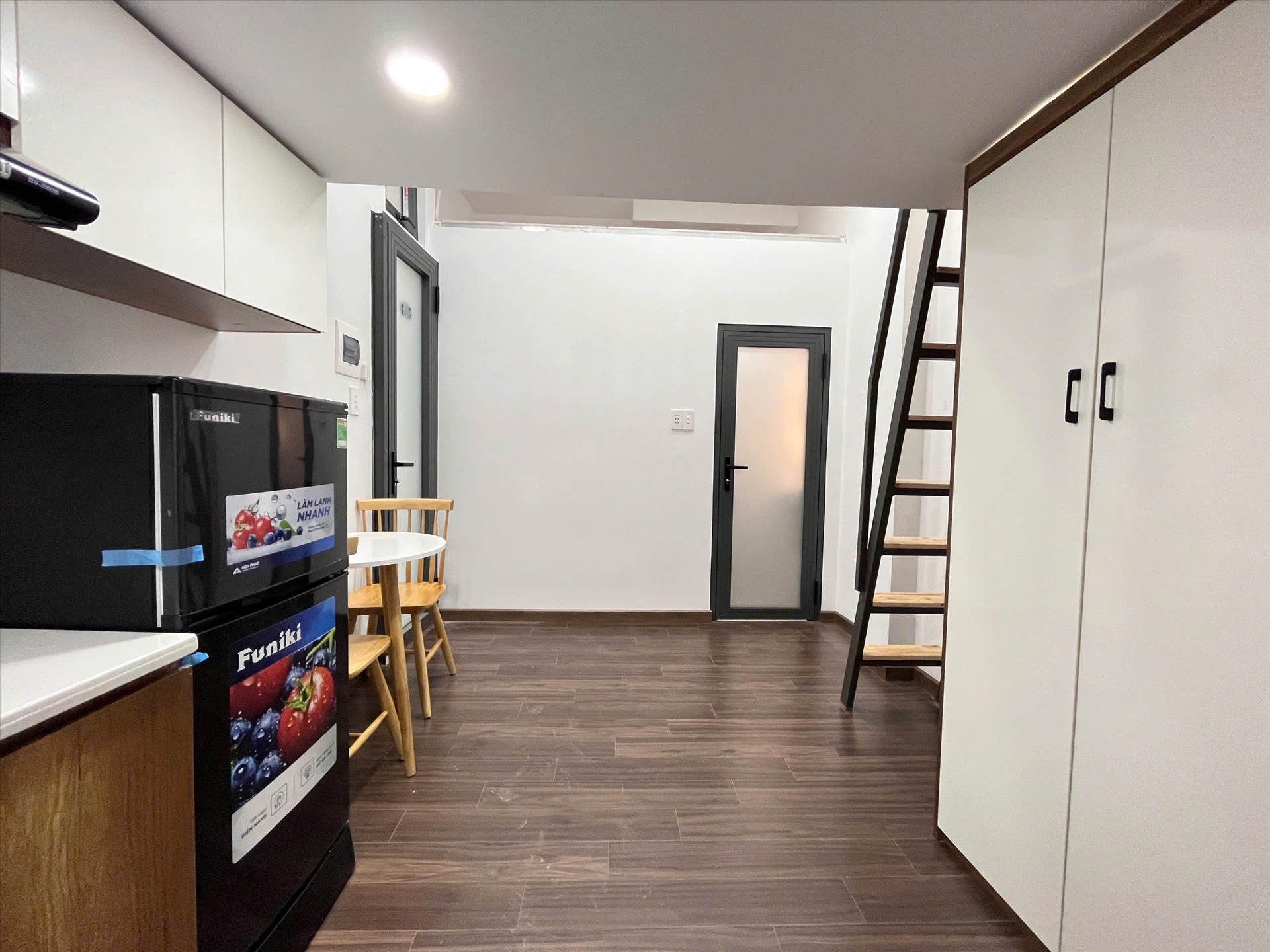 Phòng trọ Duplex 25m2 tại Redhomes Hiệp Nhất - Tân Bình - Phòng ngủ