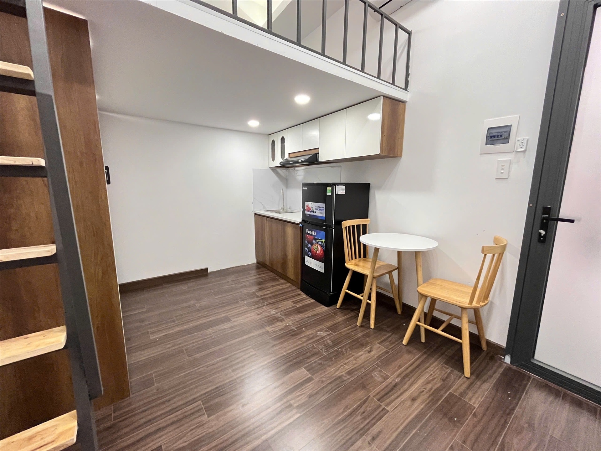 Phòng trọ Duplex 25m2 tại Redhomes Hiệp Nhất - Tân Bình - Phòng ngủ