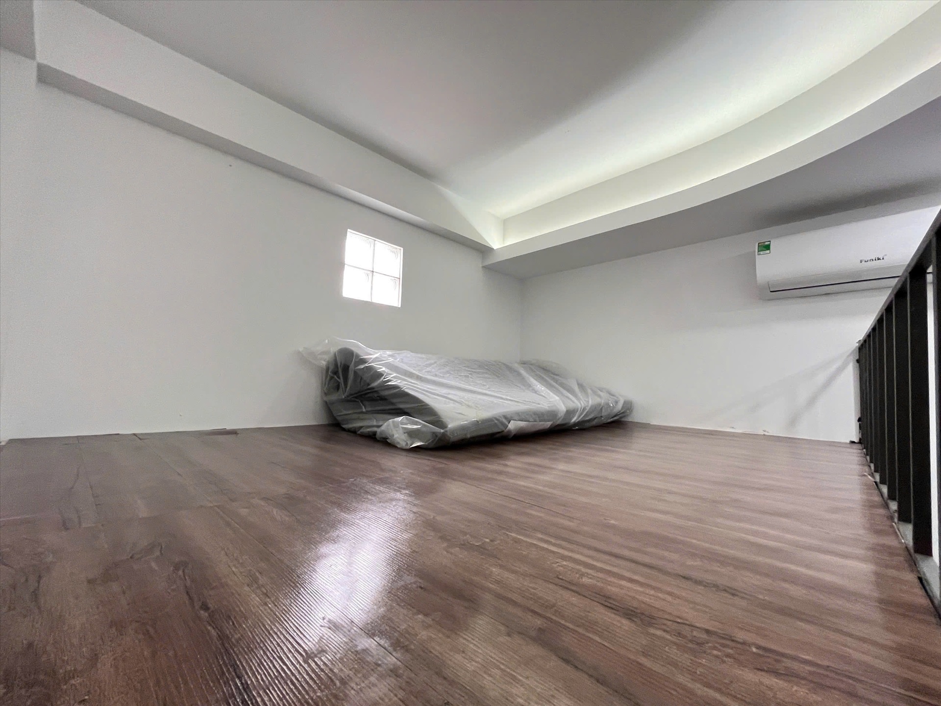 Phòng trọ Duplex 25m2 tại Redhomes Hiệp Nhất - Tân Bình - Phòng ngủ