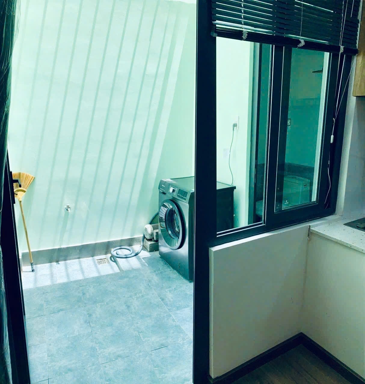Phòng trọ 1 Phòng ngủ 40m2 tại Urban Nest Apartment Phổ Quang - Tân Bình - Ban công