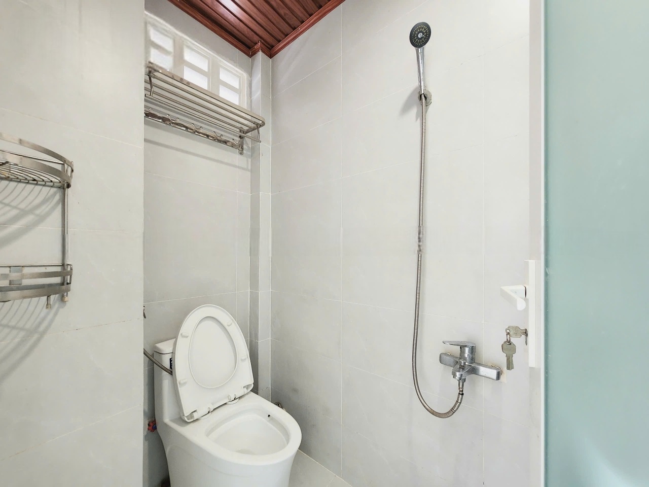 Phòng trọ 1 Phòng ngủ 40m2 tại Sunshine Apartment Tân Trang - Tân Bình - Phòng tắm