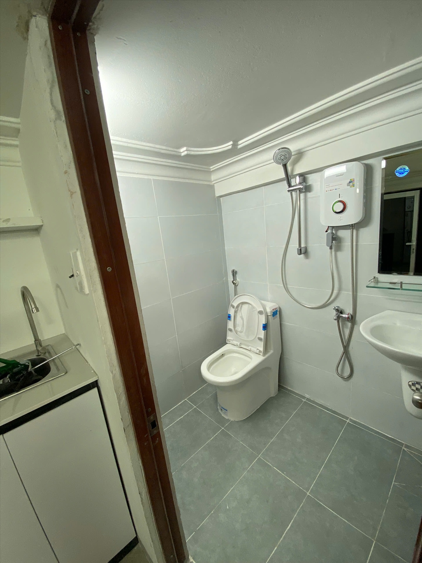 Phòng trọ Studio 25m2 tại TTL Home Phan Đình Phùng - Phú Nhuận - Phòng tắm