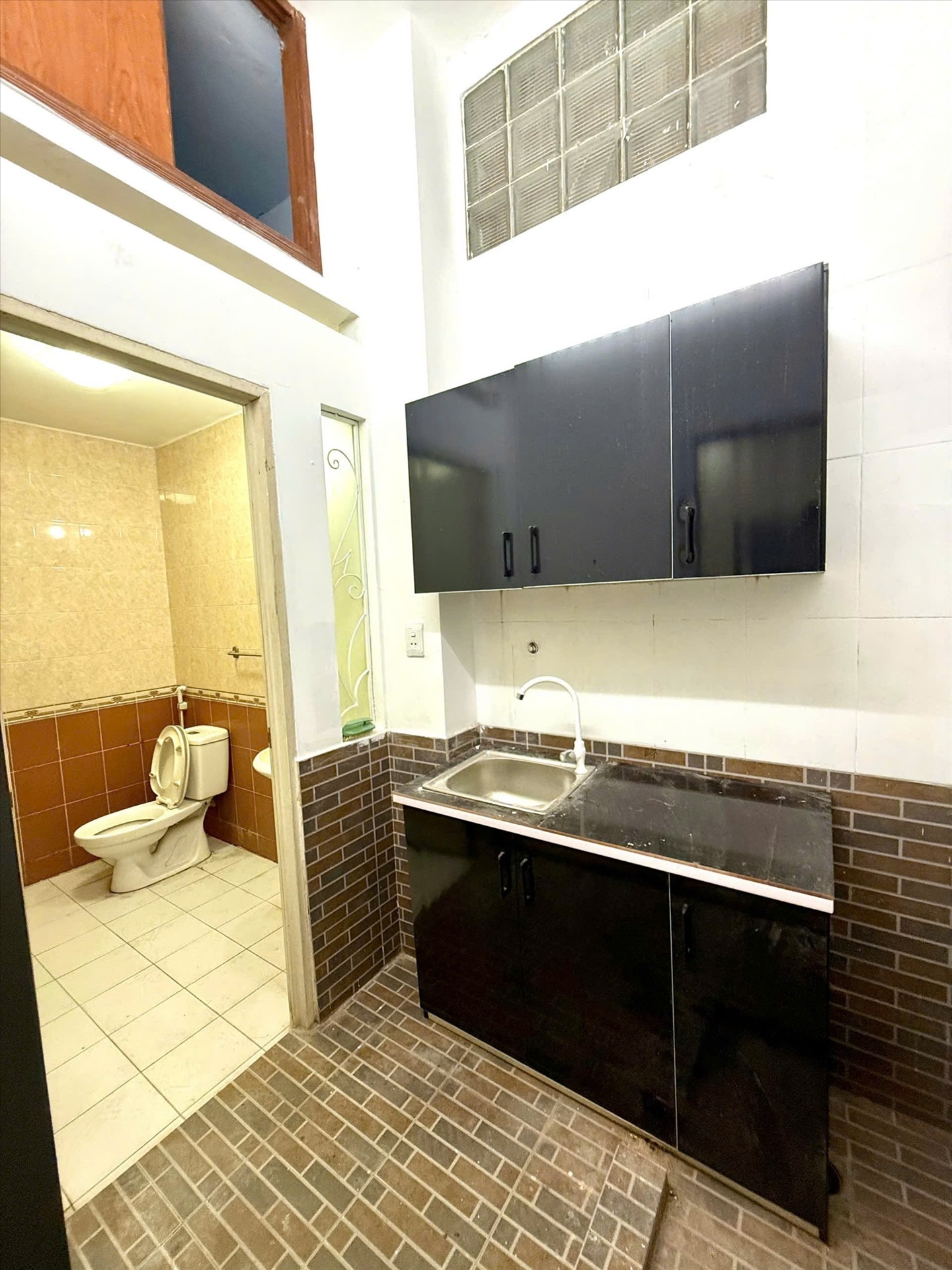 Phòng trọ Studio 25m2 tại AQ House Nguyễn Tử Nha - Tân Bình - Phòng bếp