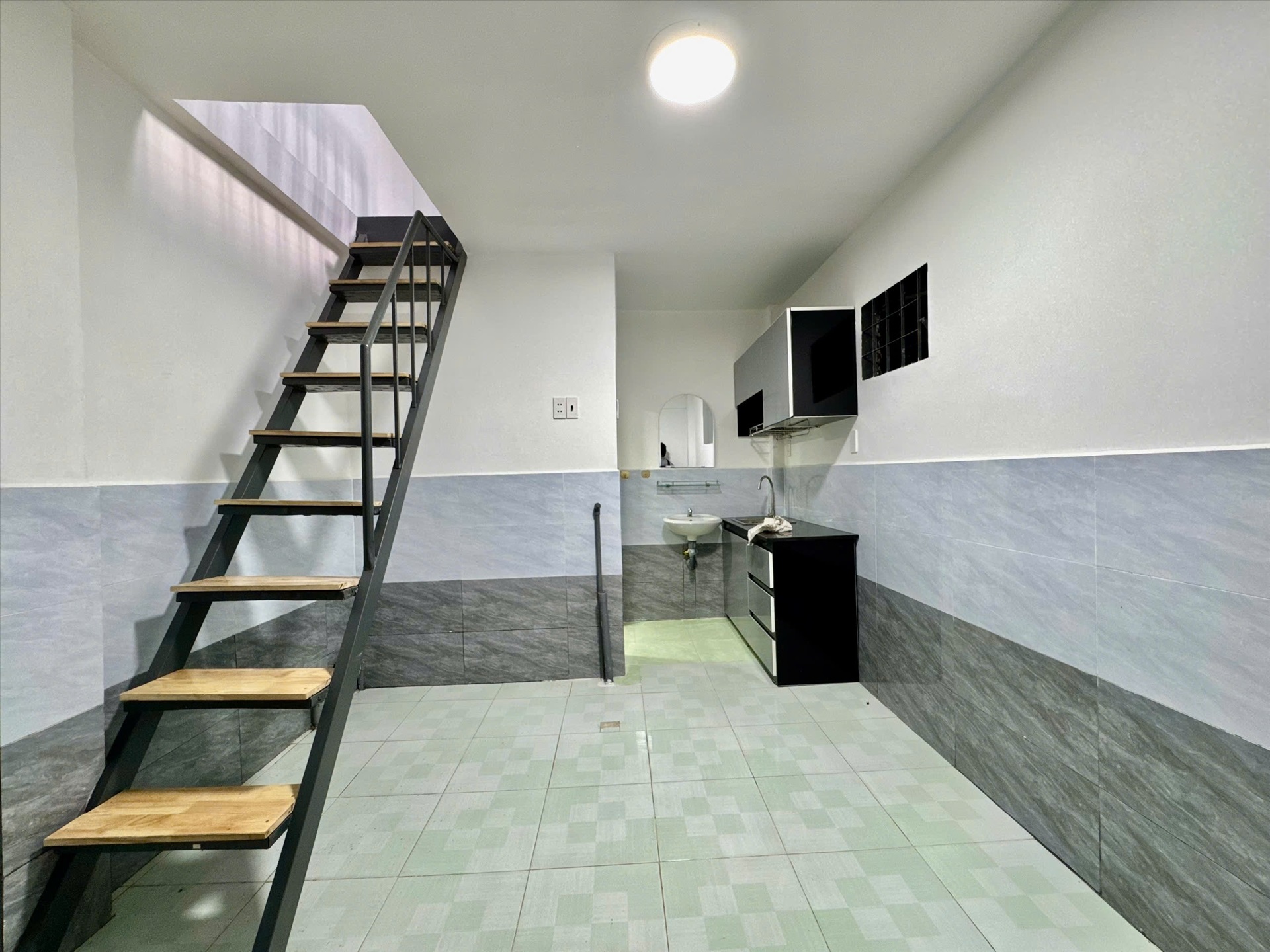 Phòng trọ LTL Home Nguyễn Minh Châu - Tân Phú - Phòng (*)