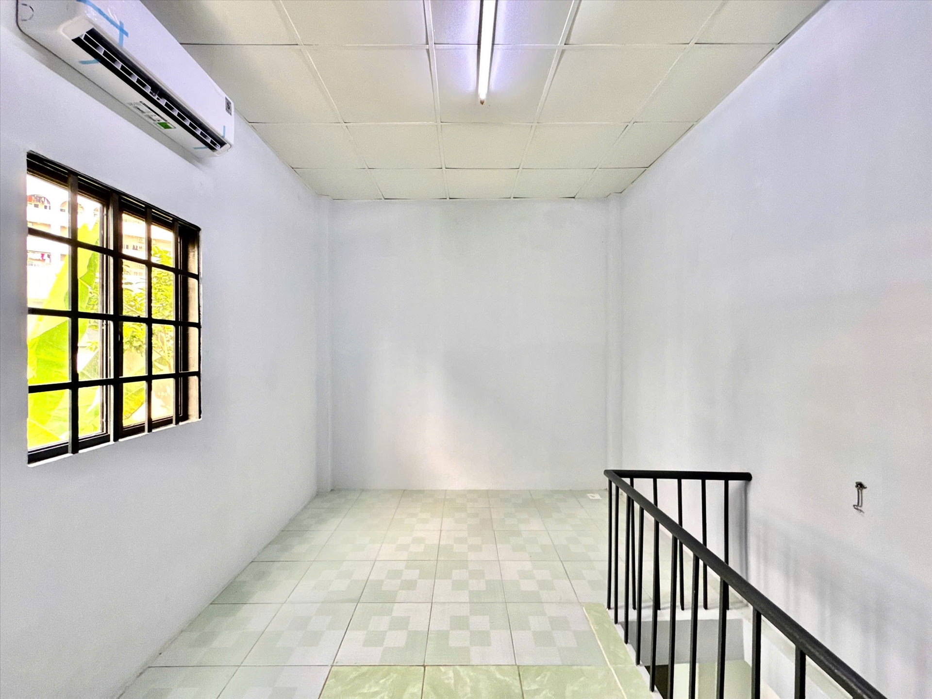 Phòng trọ LTL Home Nguyễn Minh Châu - Tân Phú - Phòng (*)