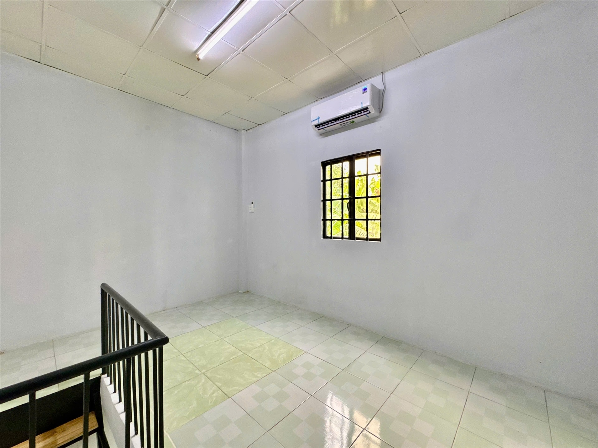 Phòng trọ LTL Home Nguyễn Minh Châu - Tân Phú - Phòng (*)