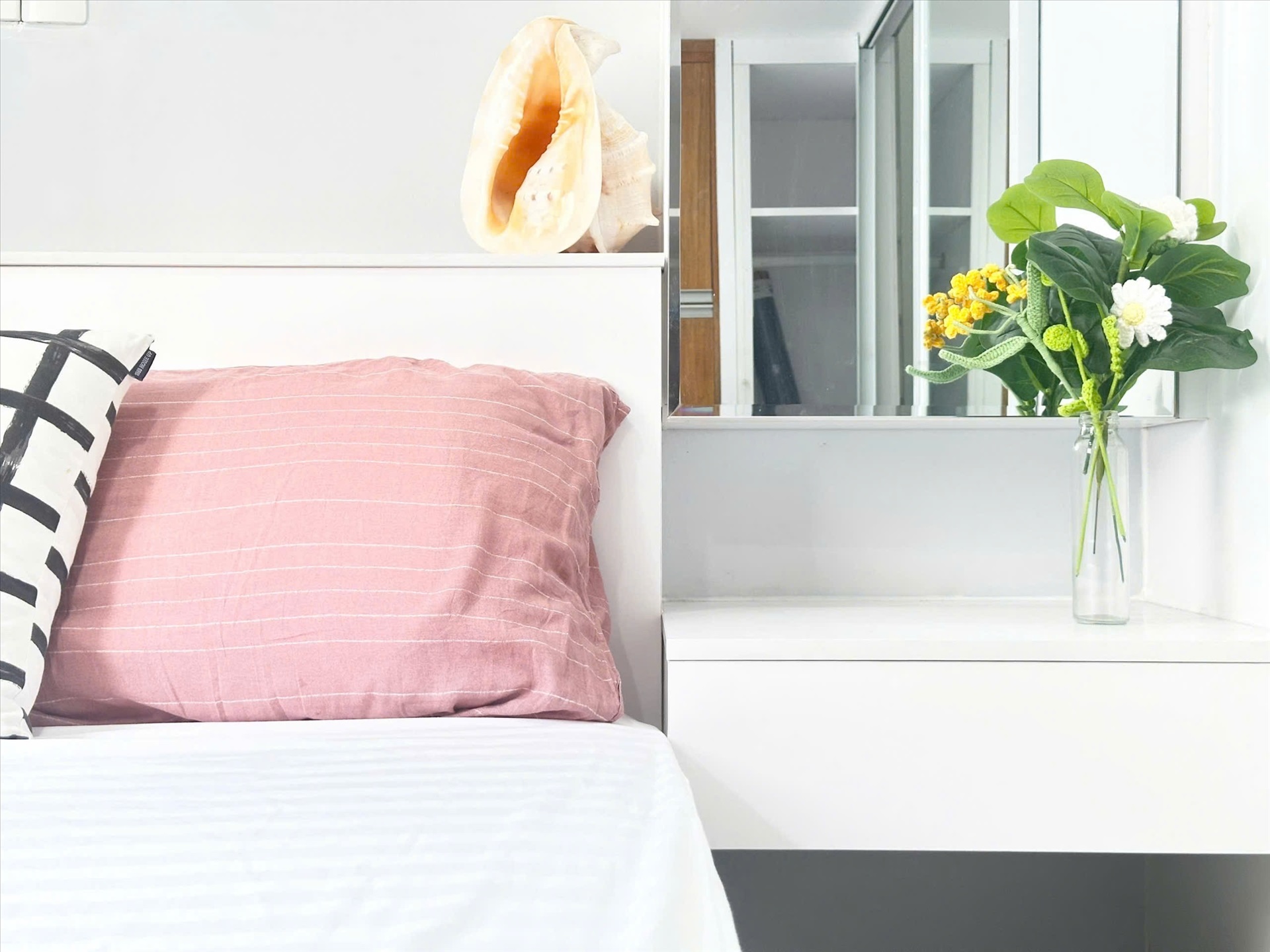 Phòng trọ 1 Phòng ngủ 50m2 tại Tiamoon House Trần Văn Đăng - Quận 3 - Phòng ngủ